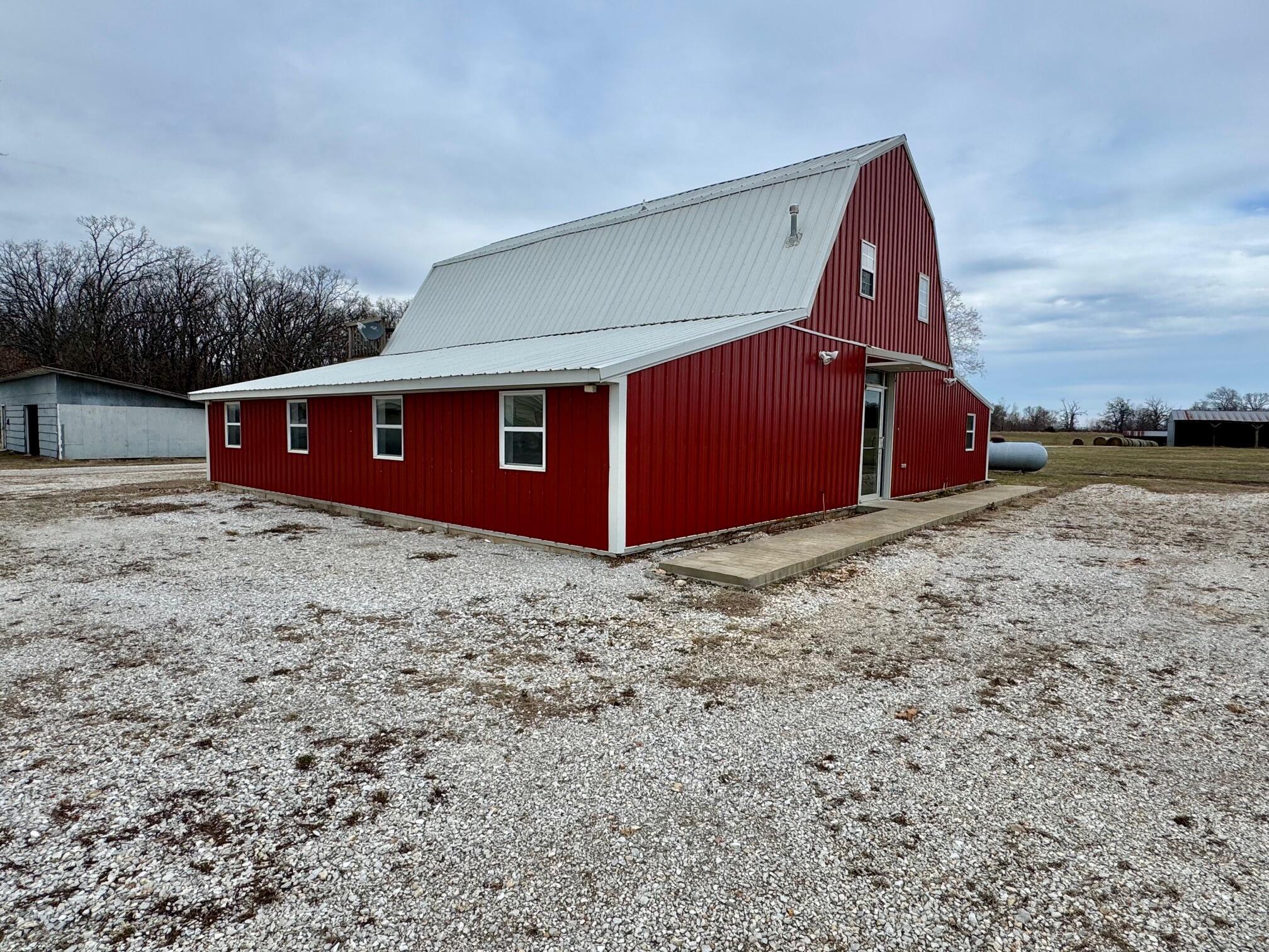 2288 Us-60 Property Photo 6