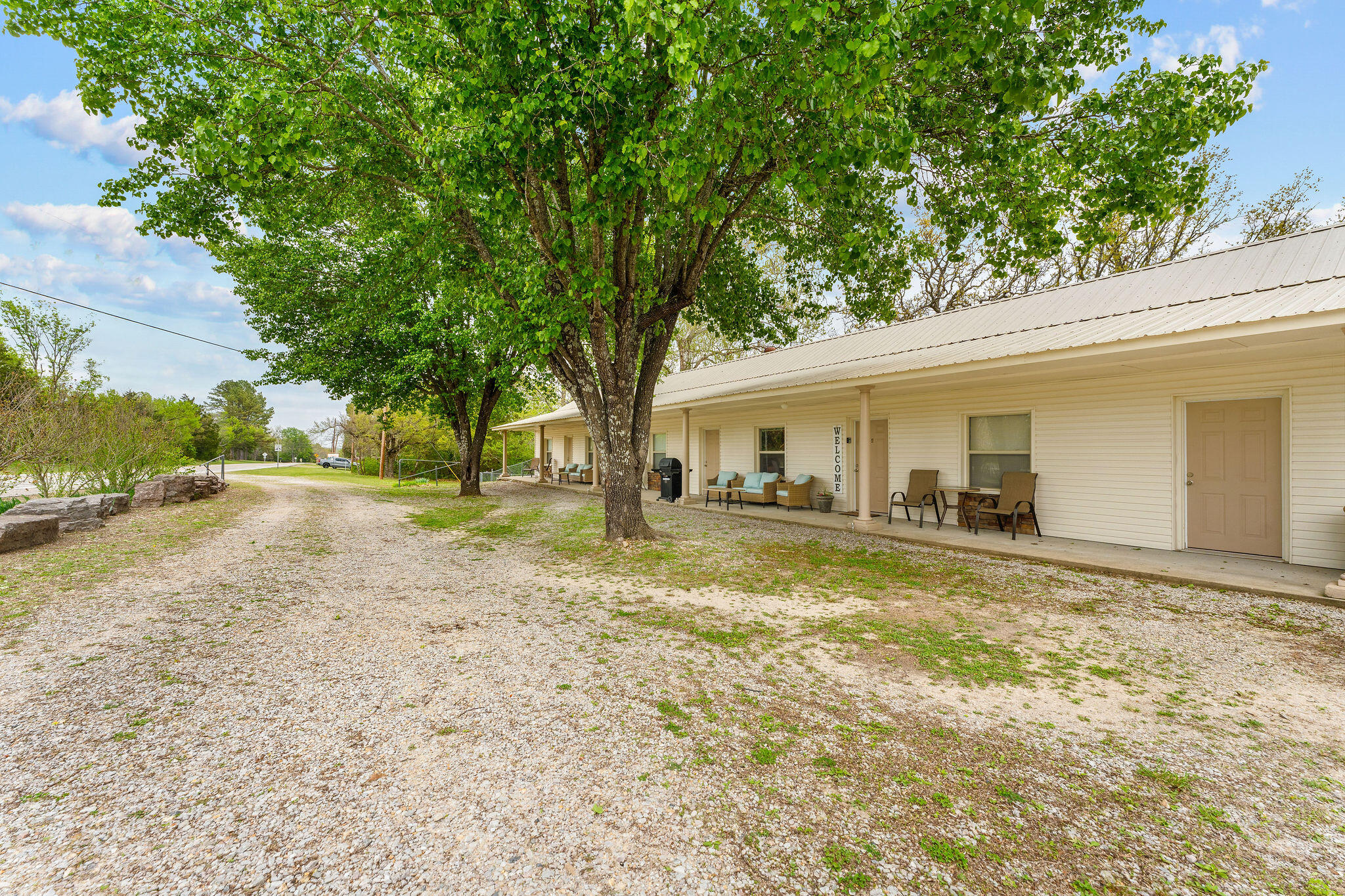 22244 North Highway 281 Property Photo 4