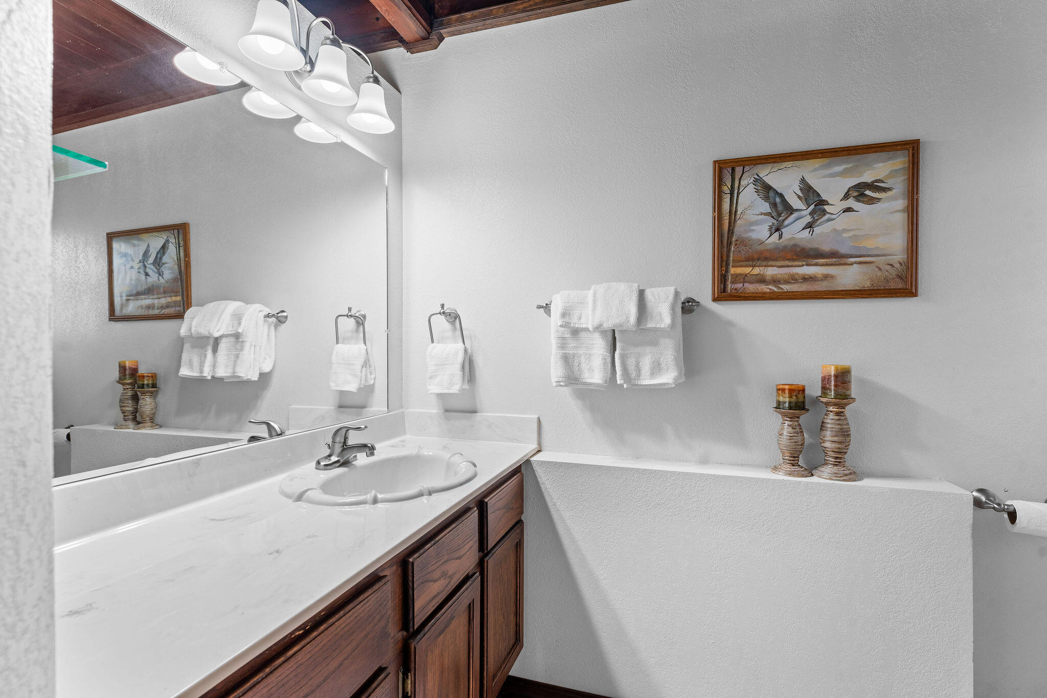 22244 North Highway 281 Property Photo 13