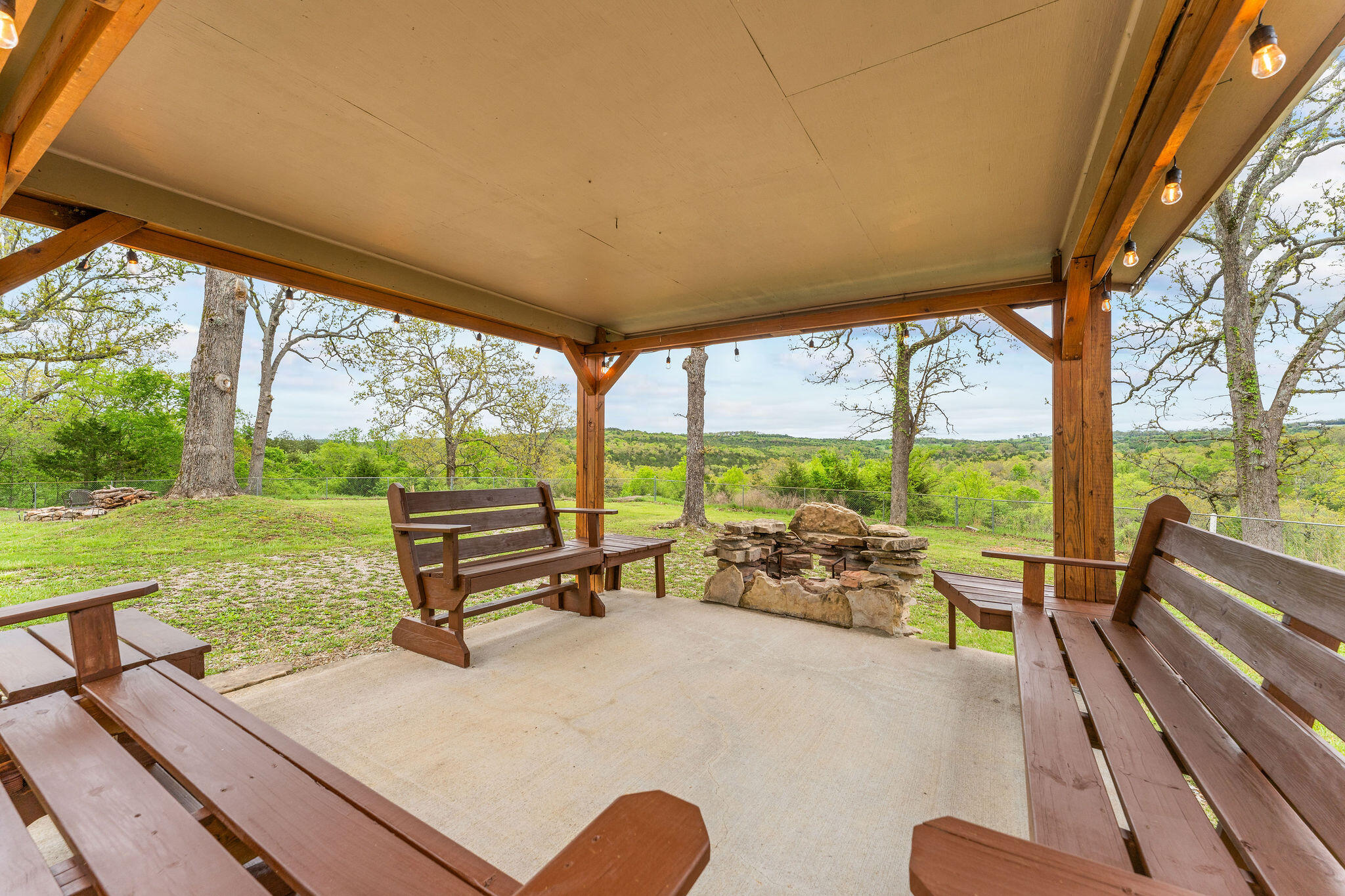 22244 North Highway 281 Property Photo 31