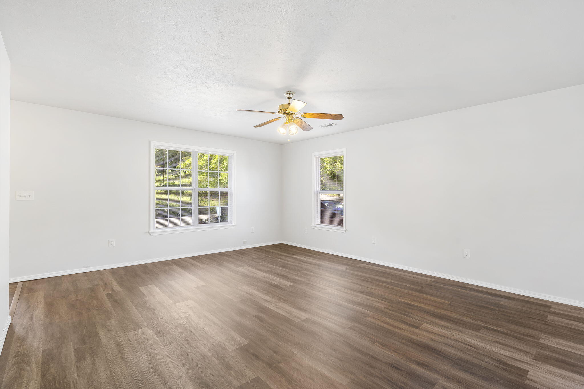1207 Westwood Drive Property Photo 10