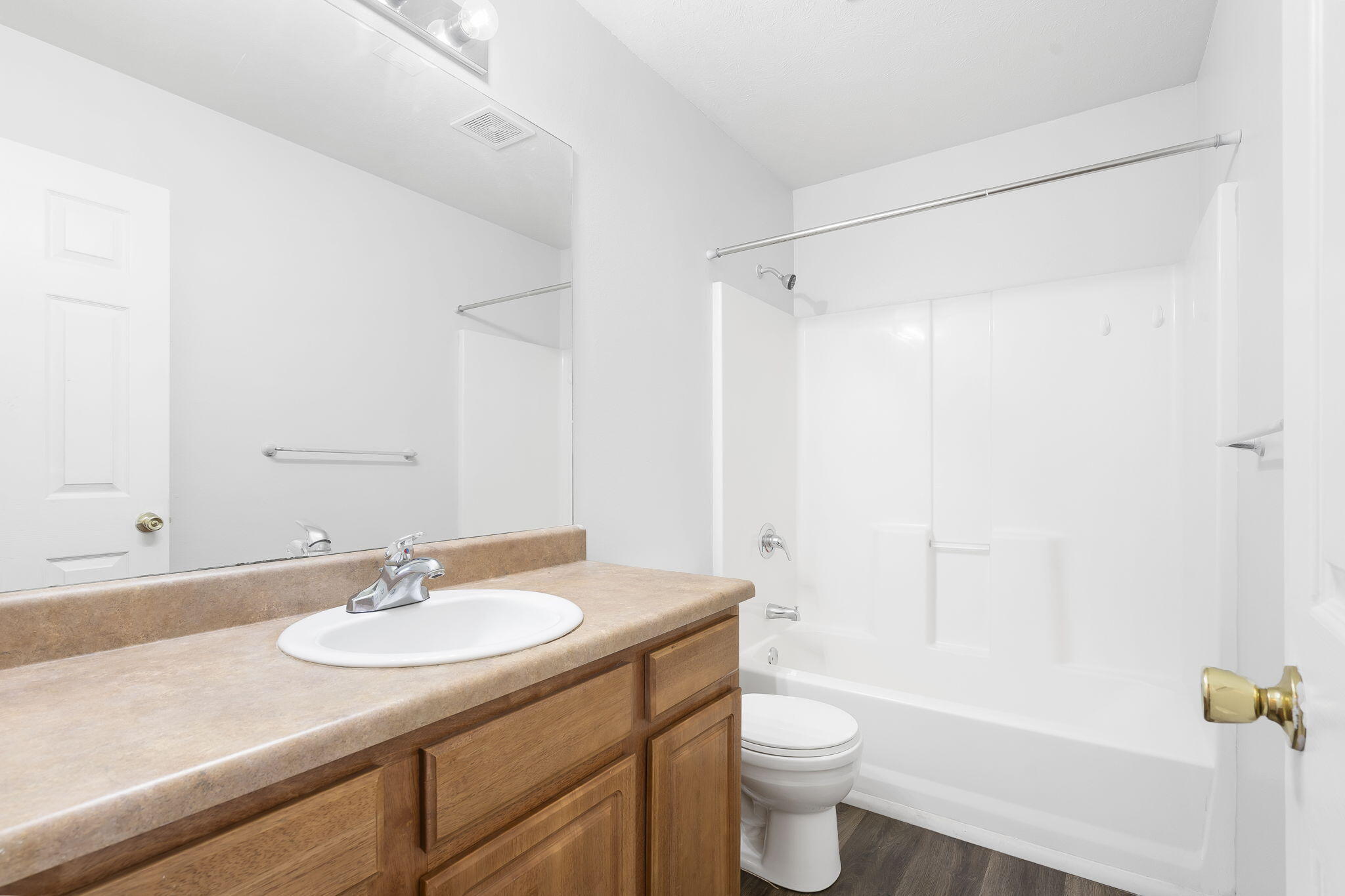 1207 Westwood Drive Property Photo 16