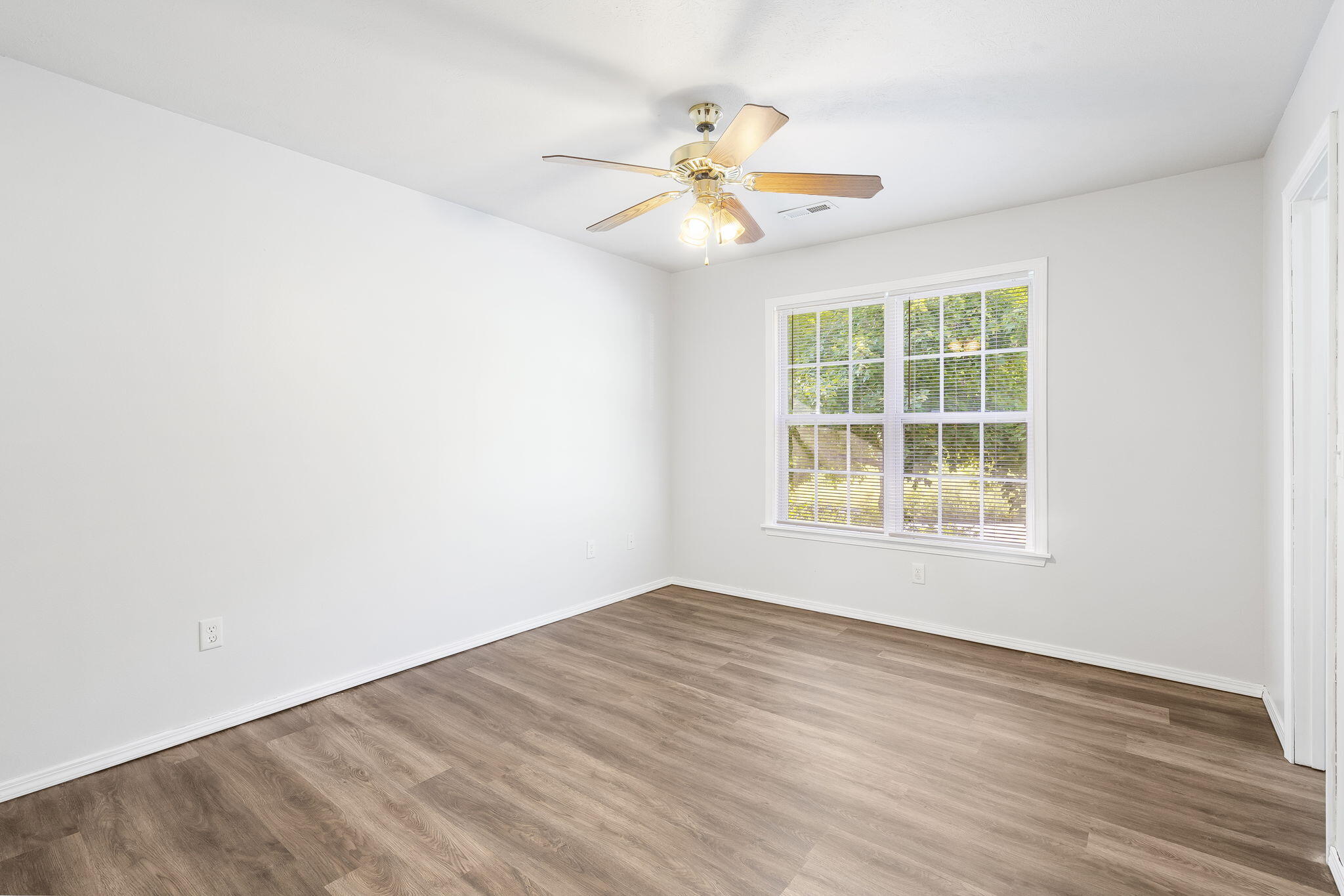 1207 Westwood Drive Property Photo 21