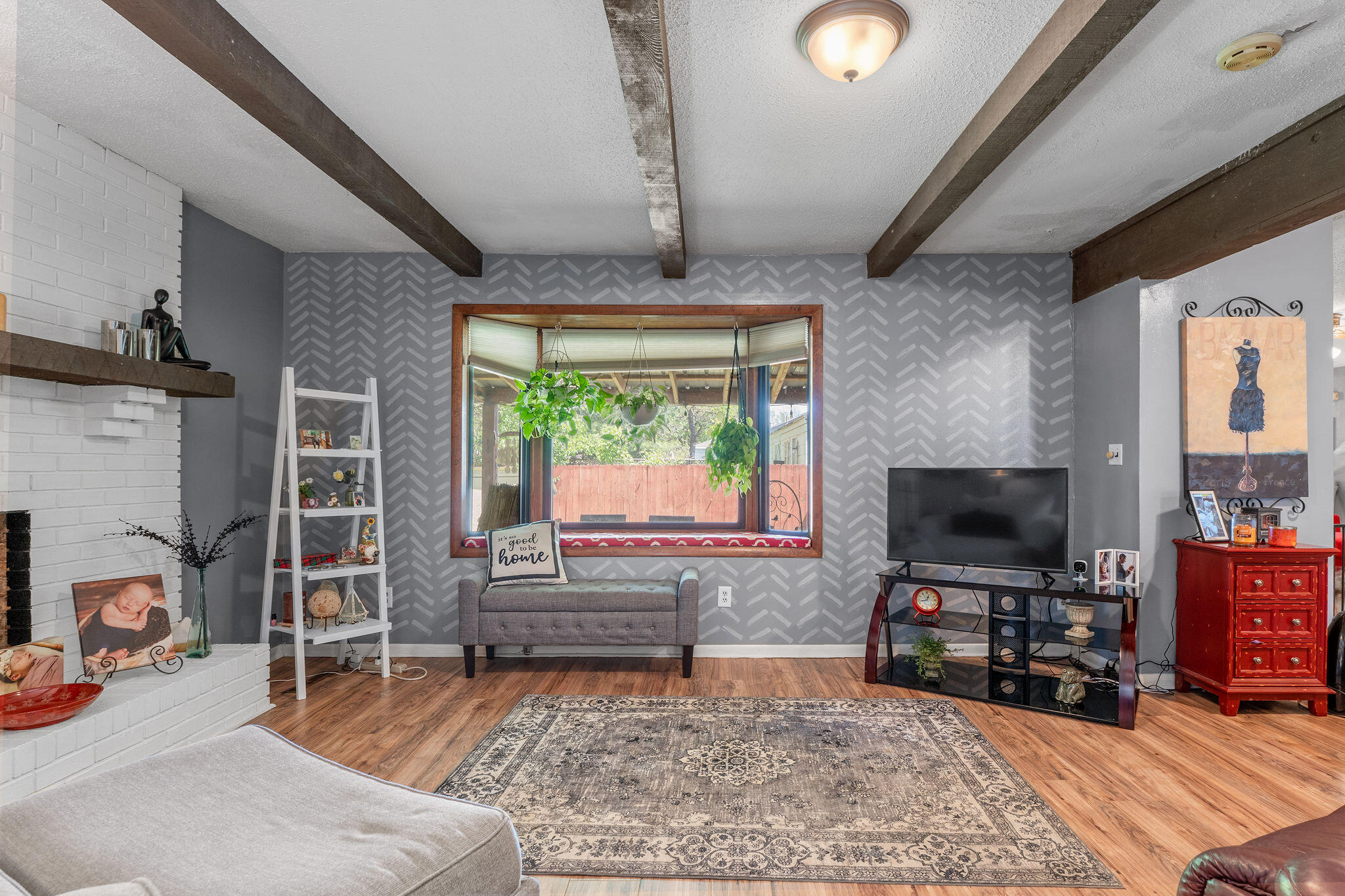203 West Lindberg Street Property Photo 12