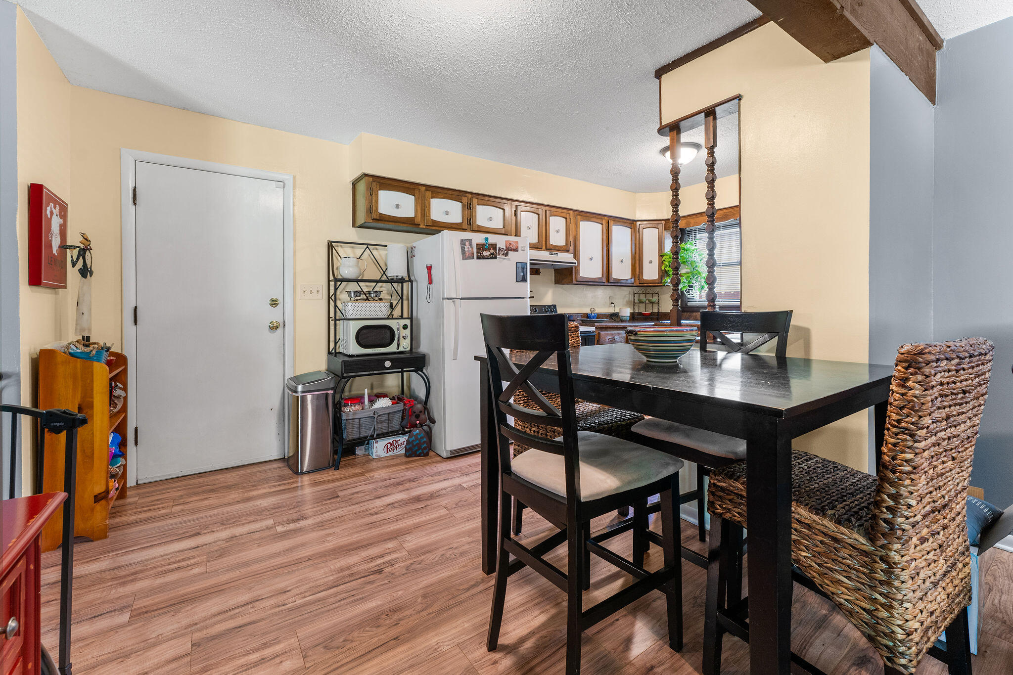 203 West Lindberg Street Property Photo 13