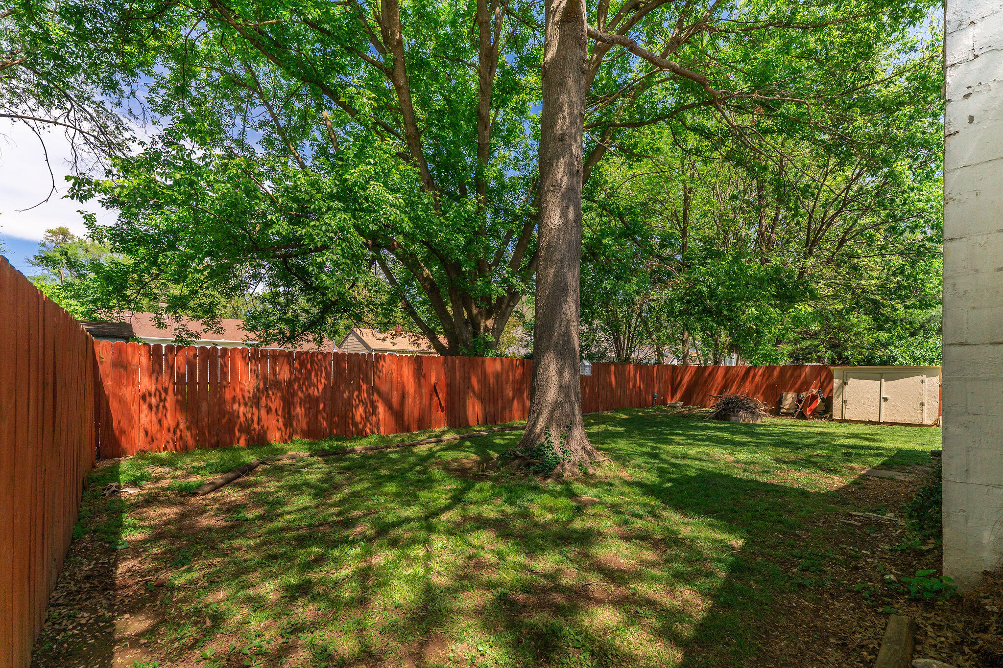 203 West Lindberg Street Property Photo 27
