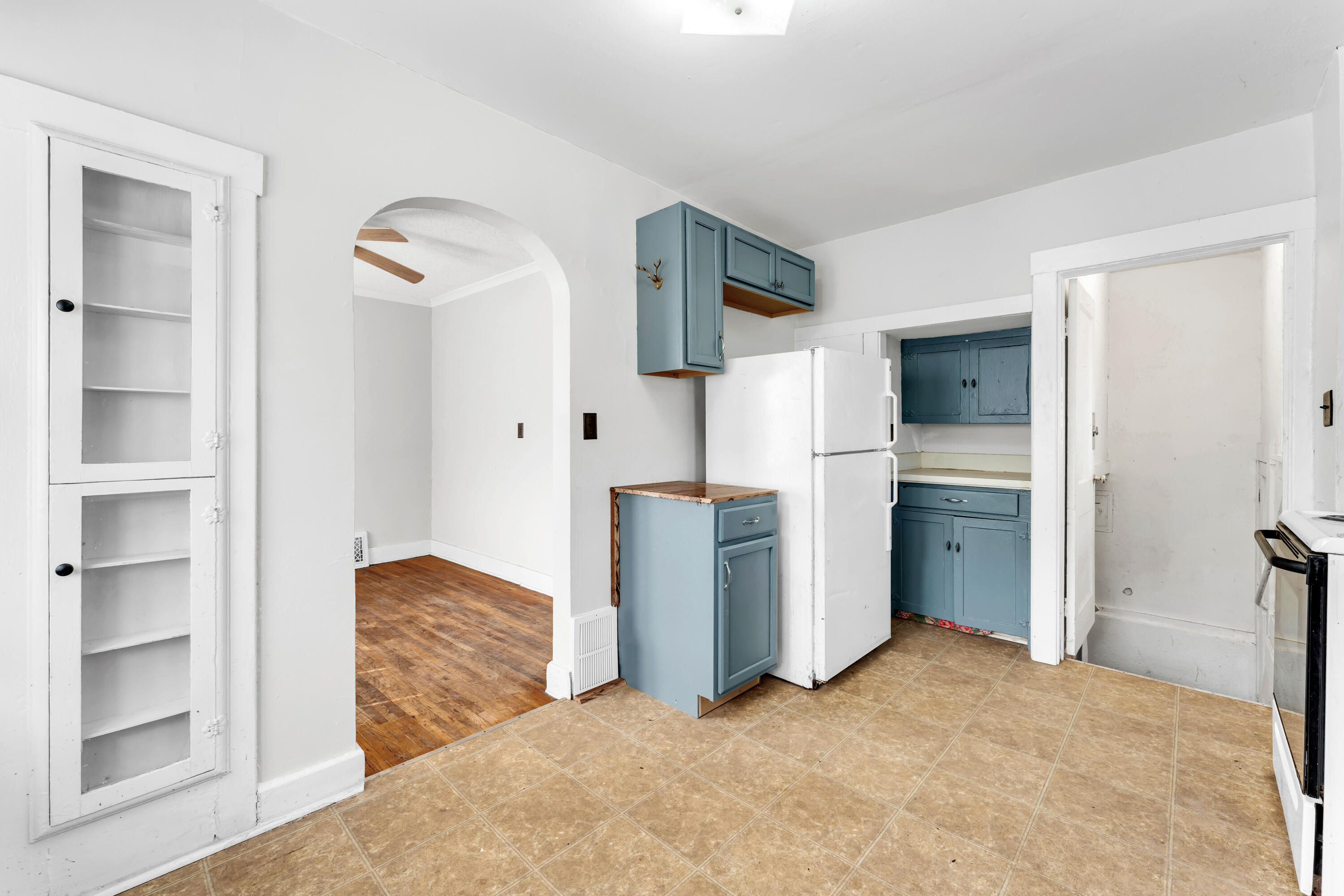 1815 East Monroe Street Property Photo 11
