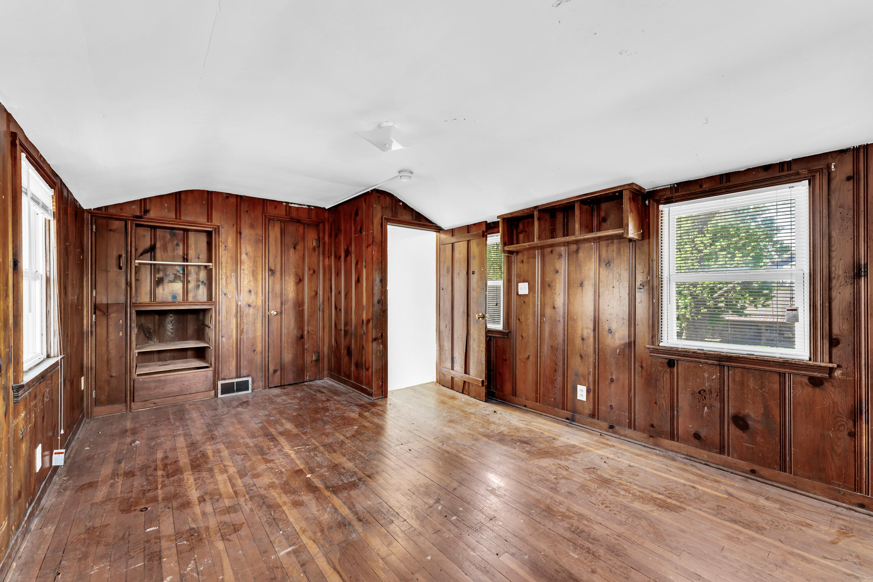 1815 East Monroe Street Property Photo 21