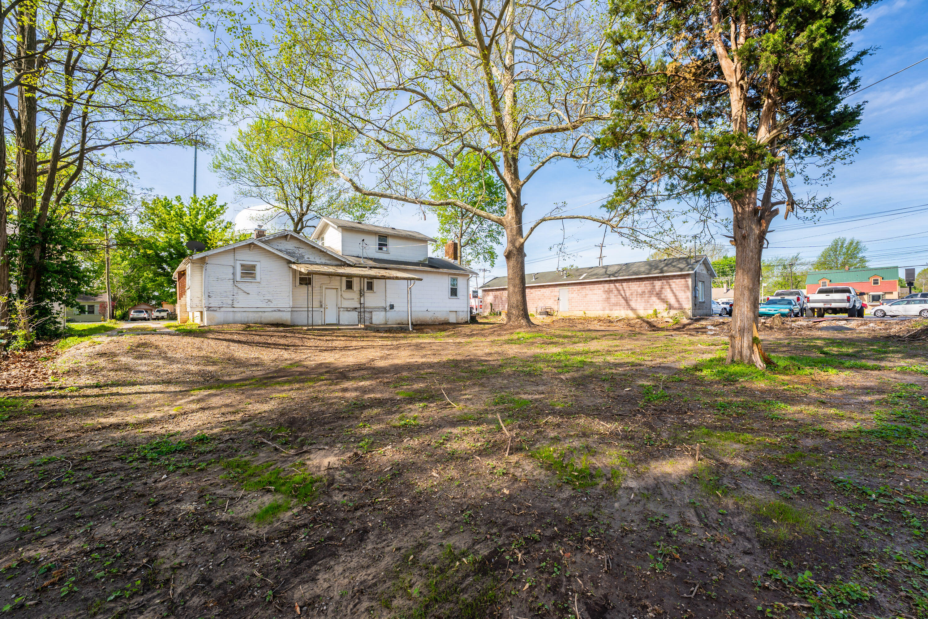 1815 East Monroe Street Property Photo 27