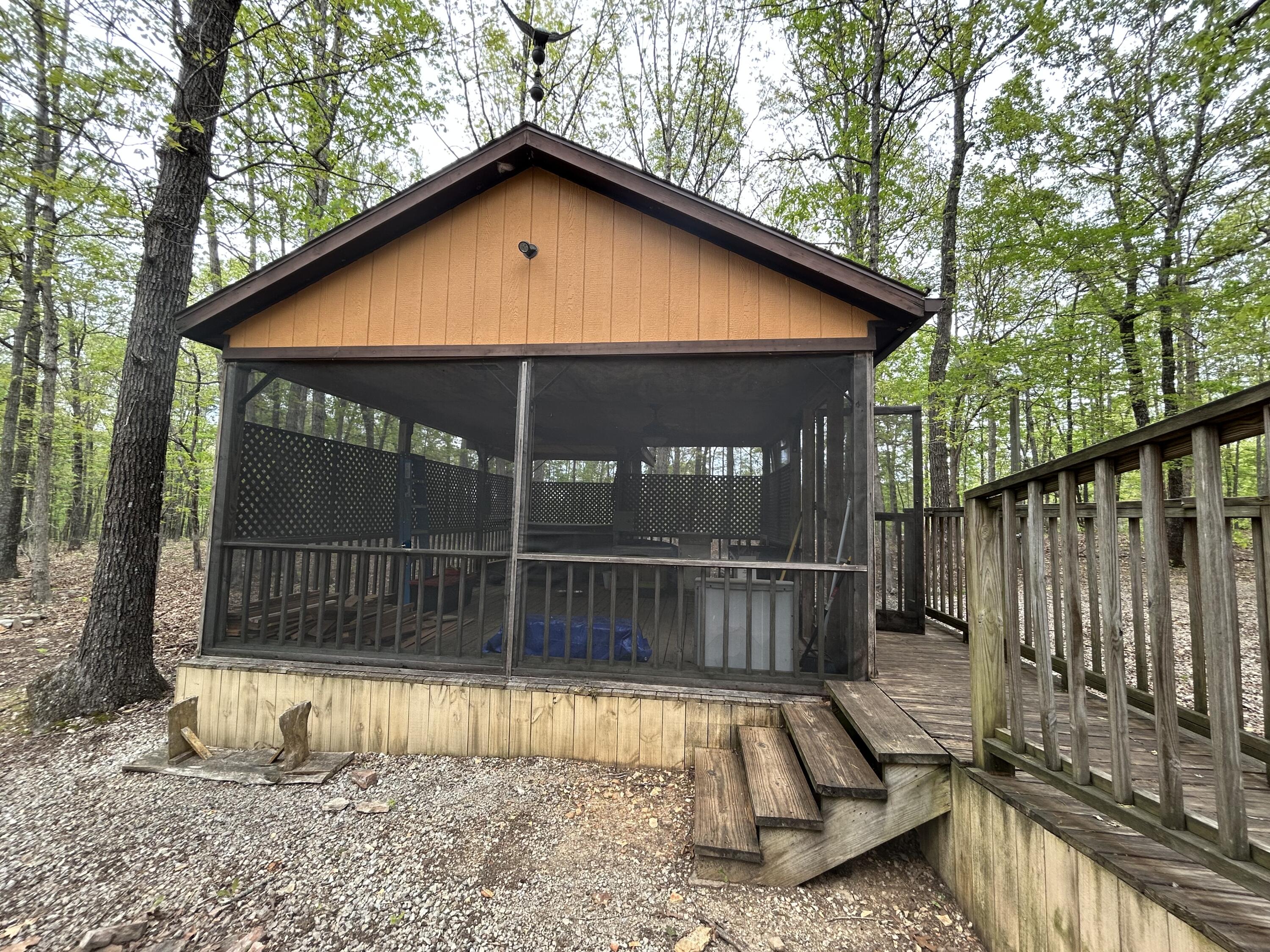 503 County Road 101 Property Photo 6
