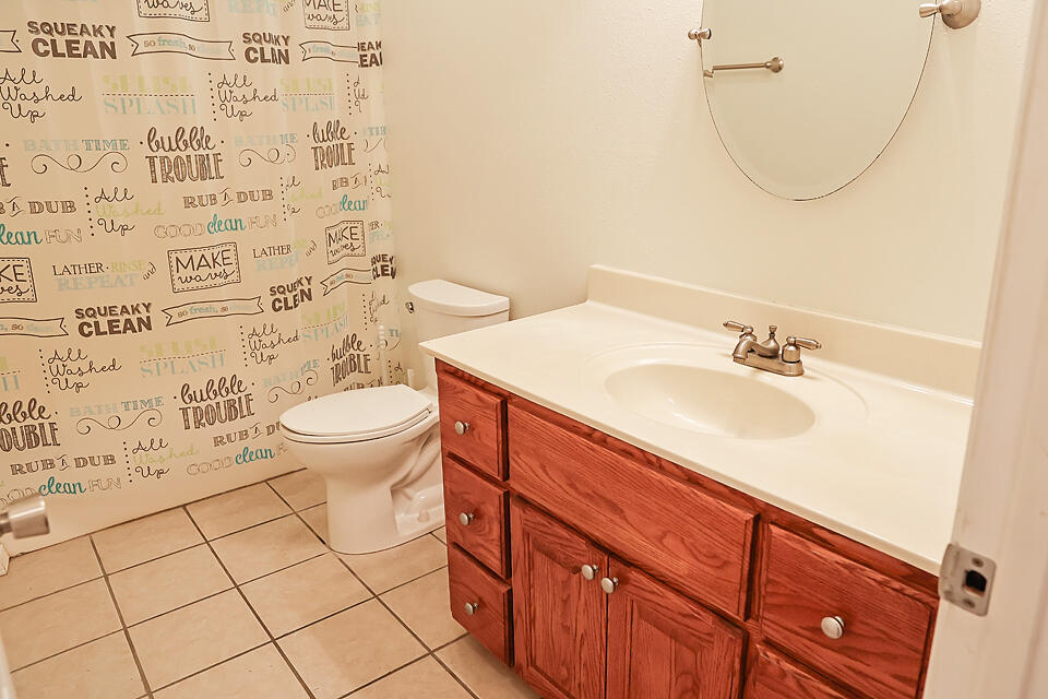 611 South Monterrey Avenue Property Photo 15
