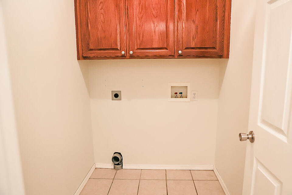 611 South Monterrey Avenue Property Photo 16