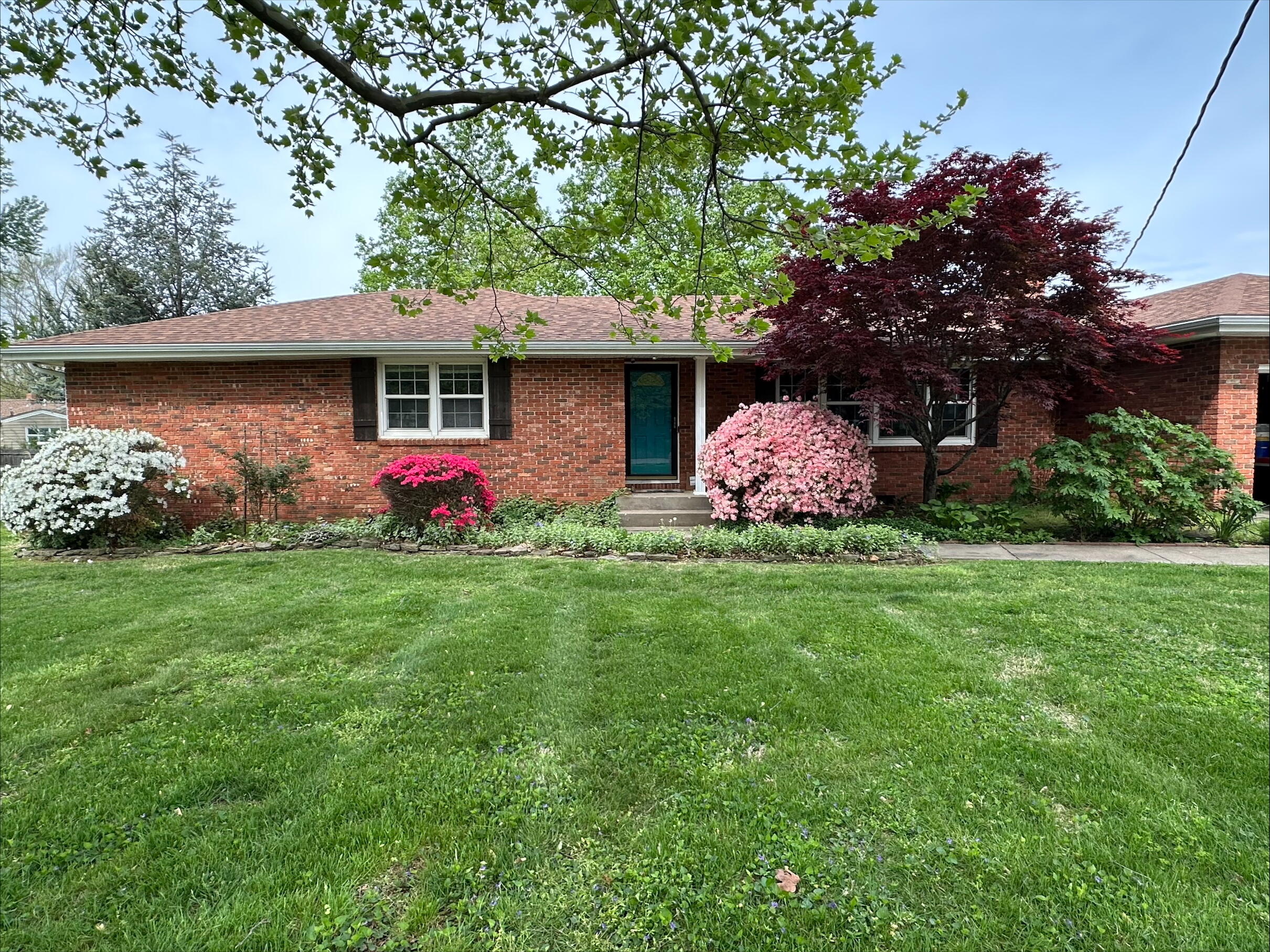 1825 South Prairie Lane Property Photo 1