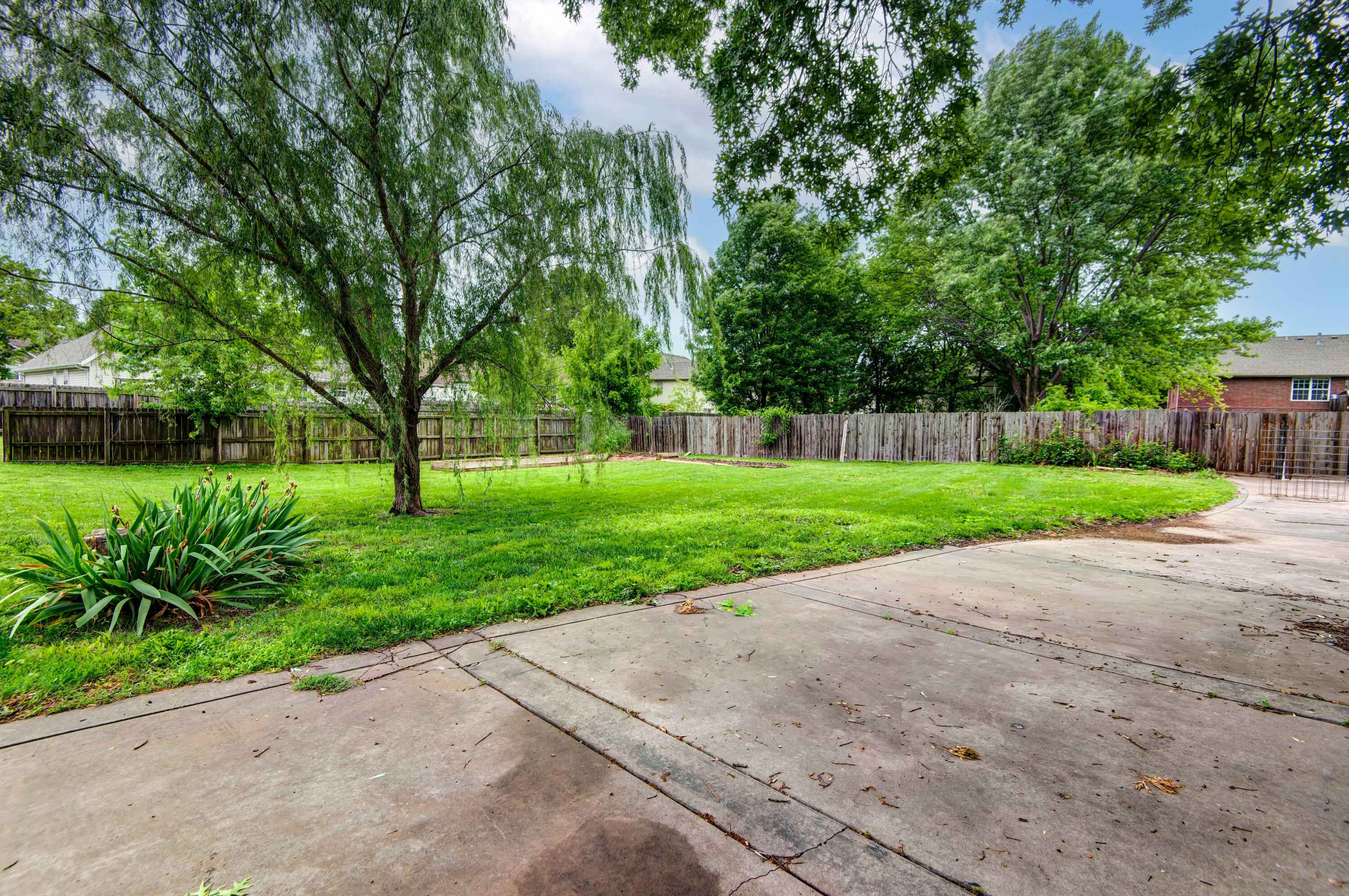 3225 West Silverleaf Avenue Property Photo 5