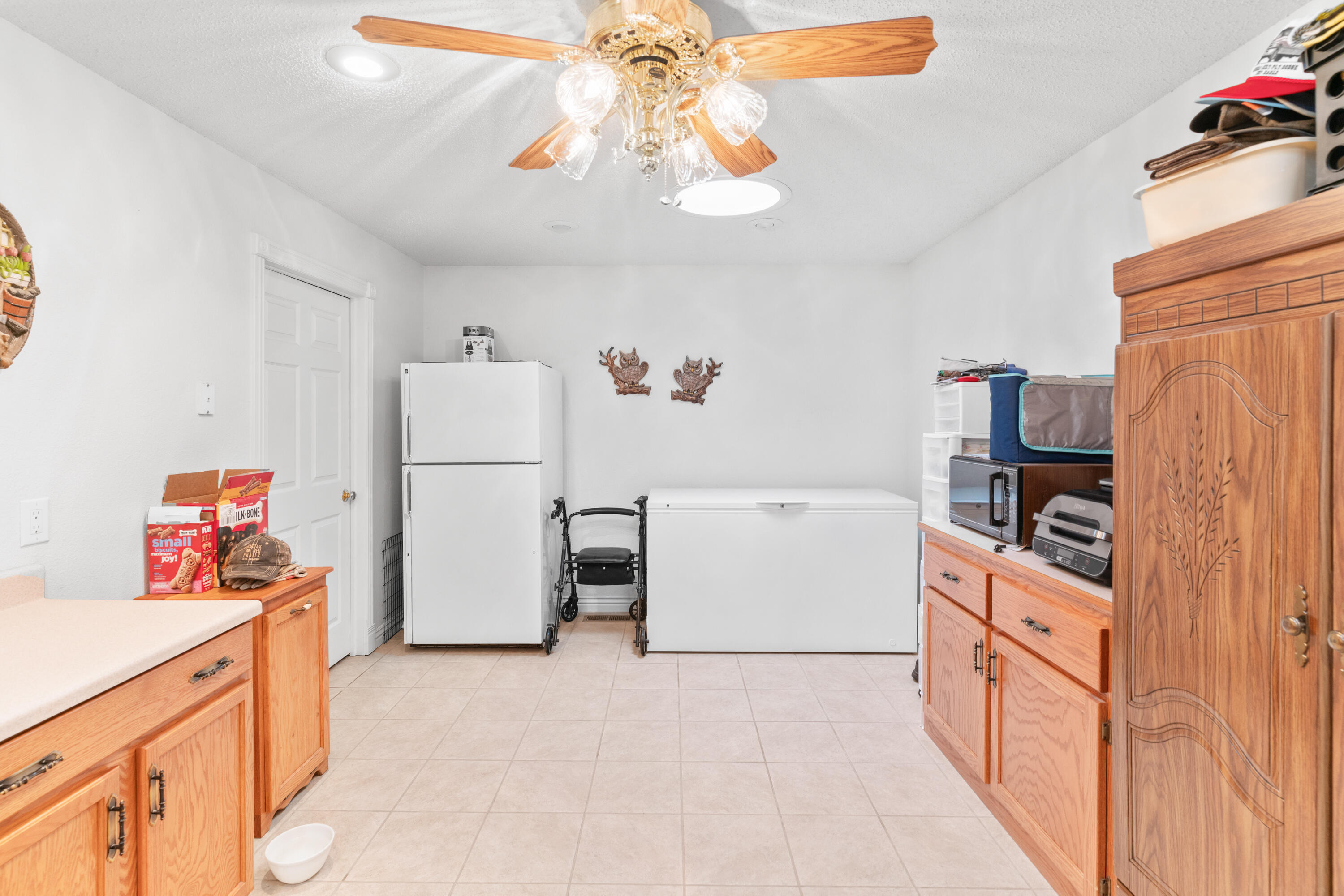18831 Lawrence 1247 Property Photo 24