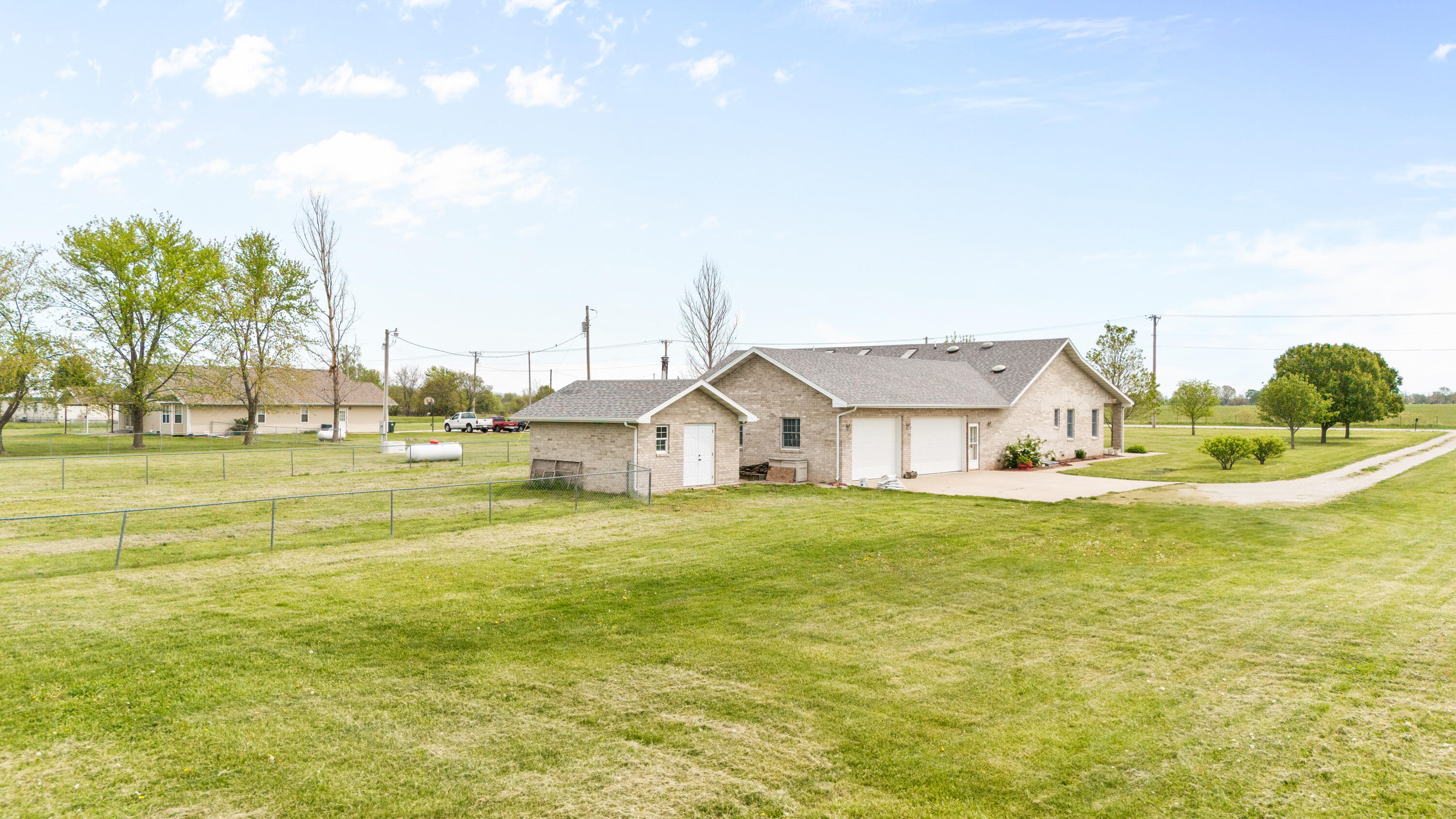 18831 Lawrence 1247 Property Photo 46