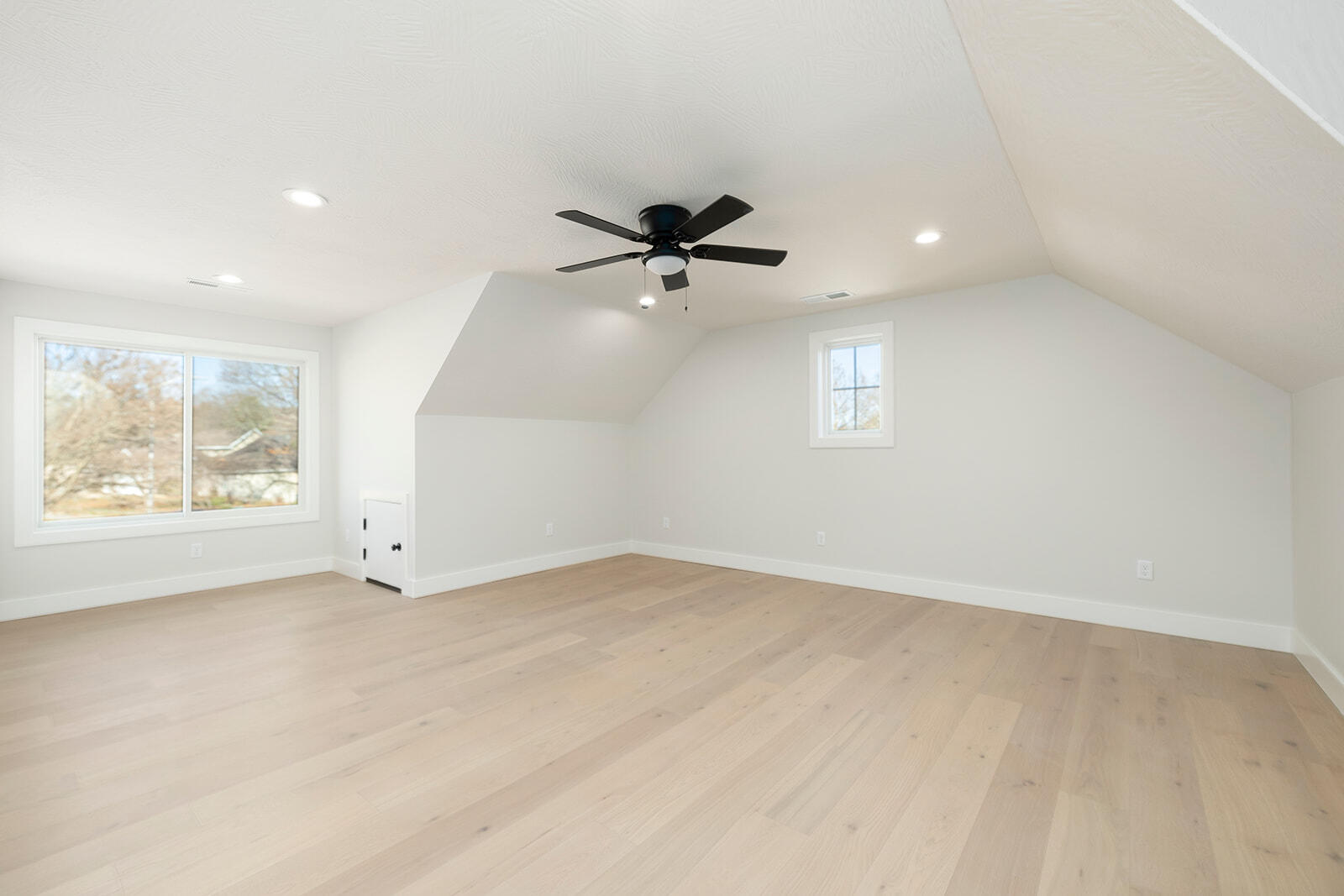 5913 South Clay Avenue Property Photo 22