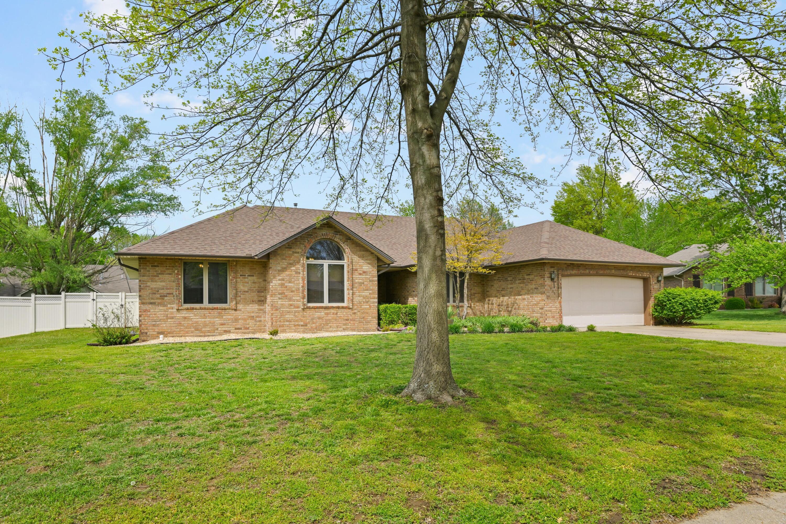 1009 Dewey Short Court Property Photo