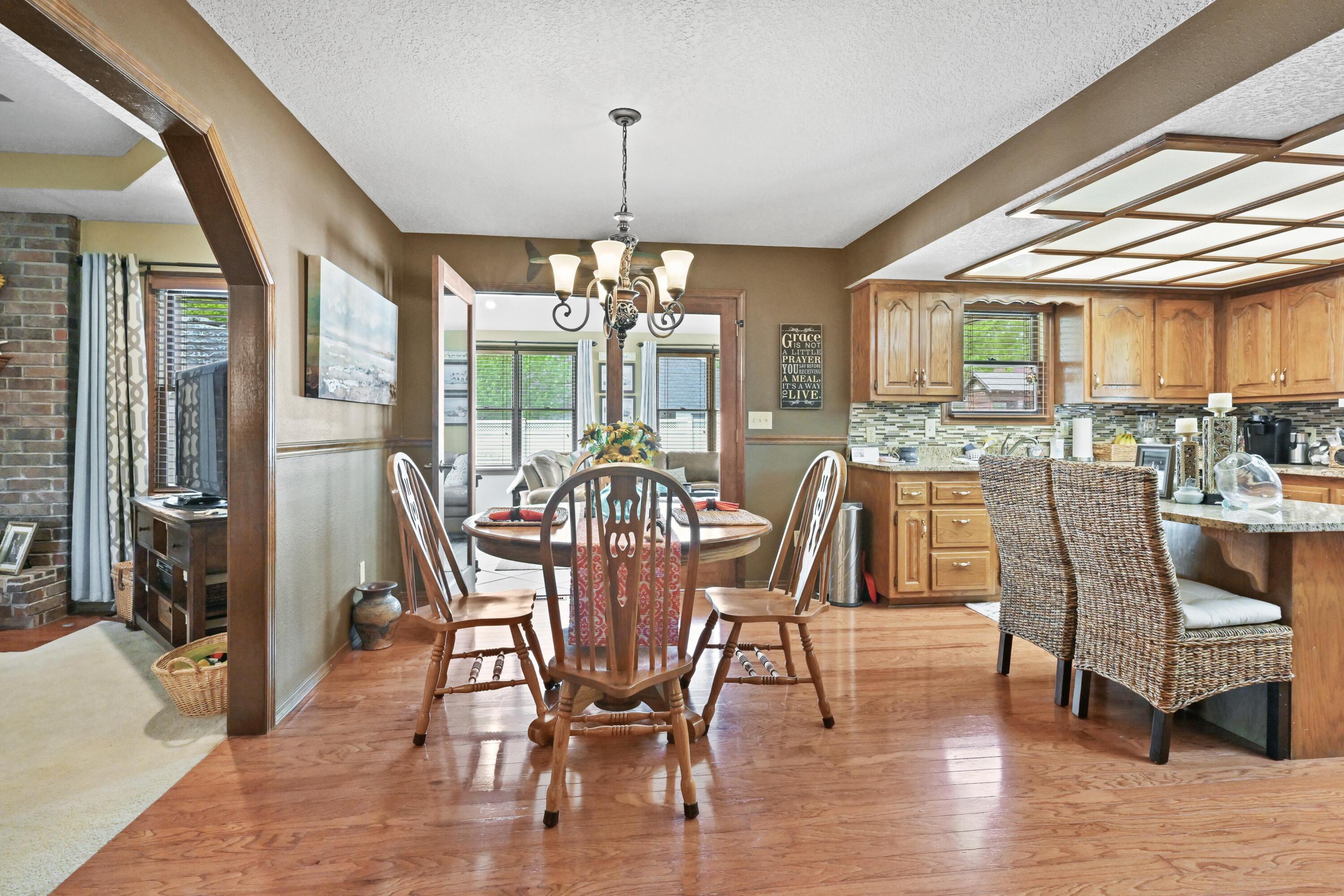 1009 Dewey Short Court Property Photo 16
