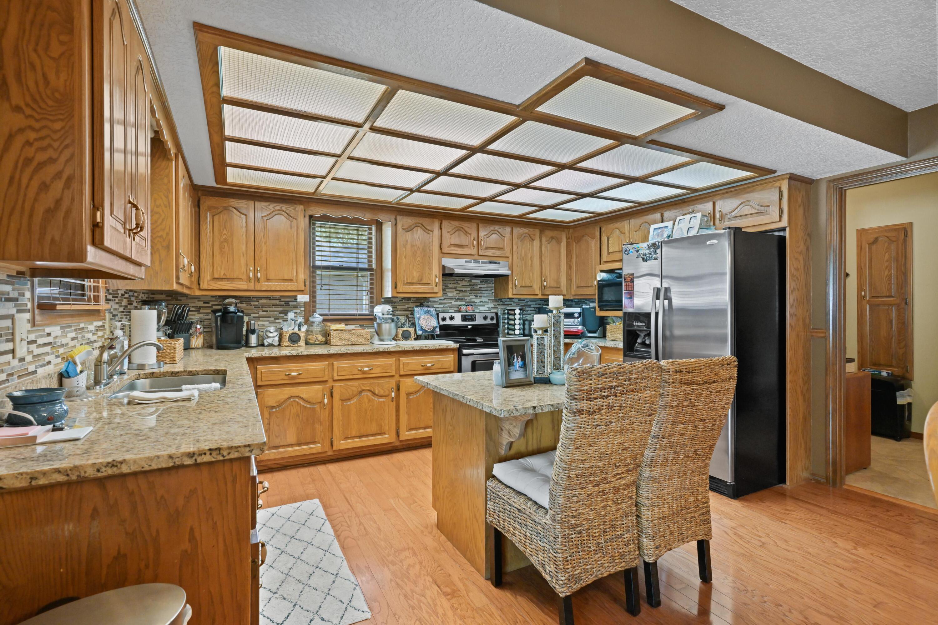 1009 Dewey Short Court Property Photo 19