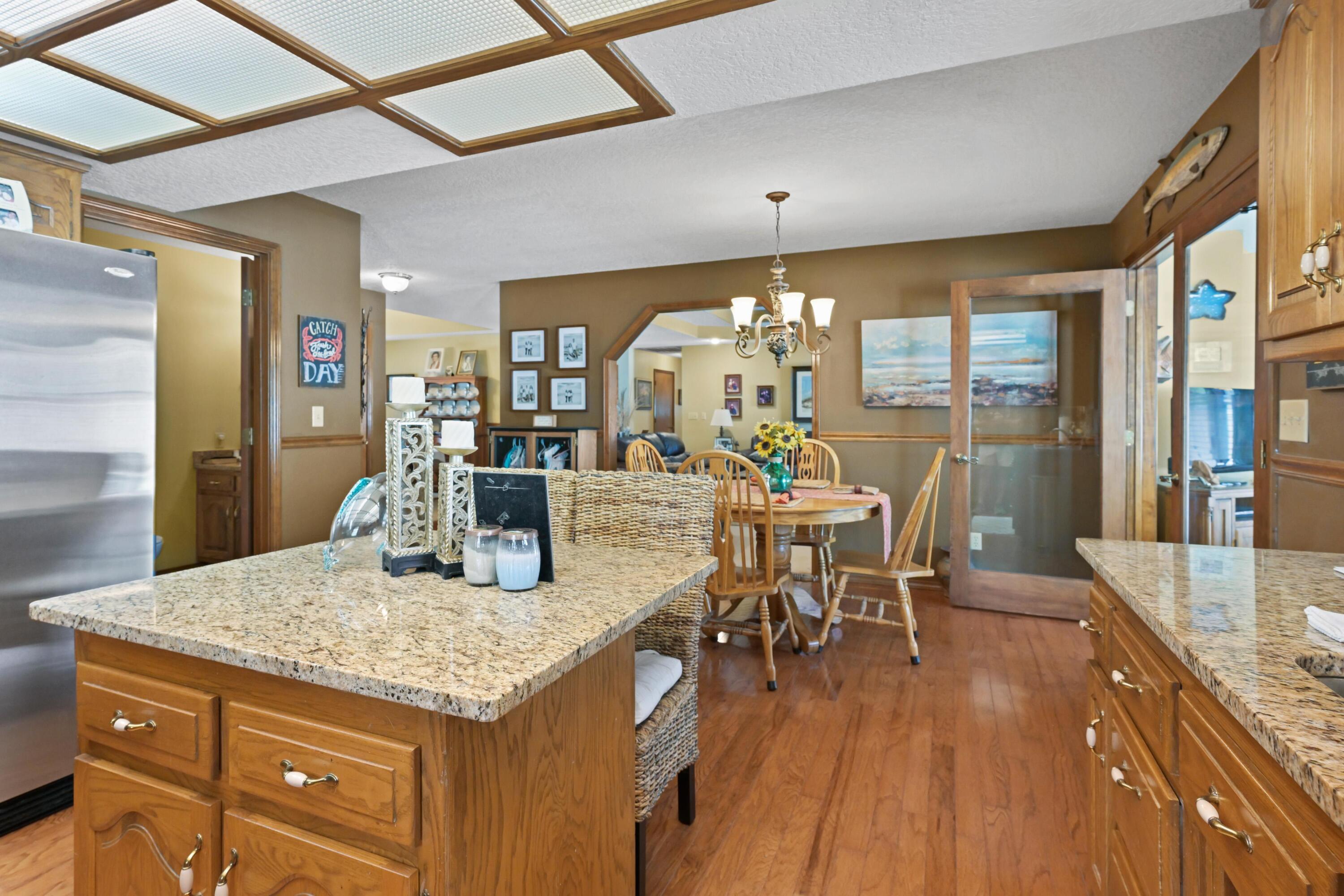 1009 Dewey Short Court Property Photo 22
