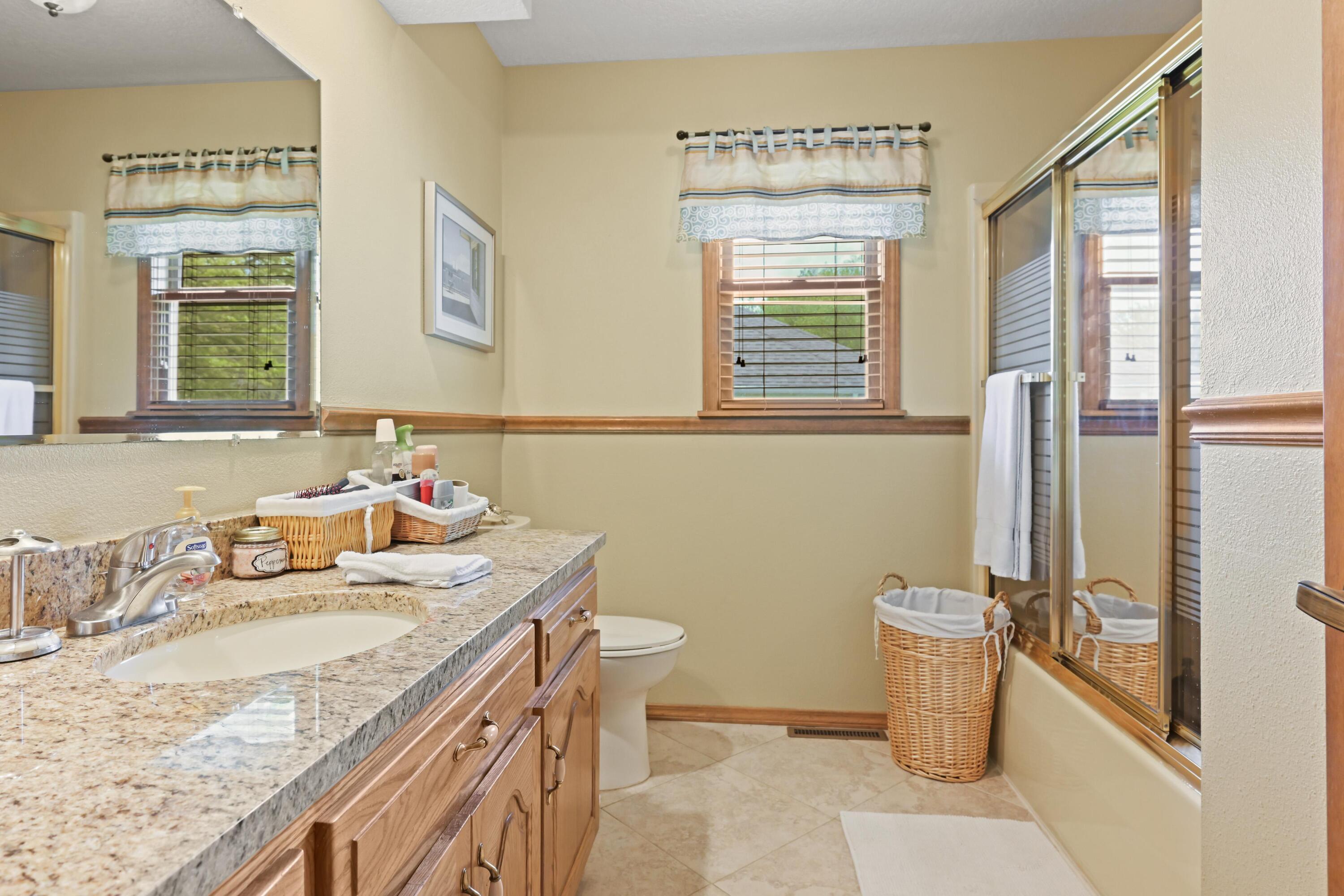 1009 Dewey Short Court Property Photo 35