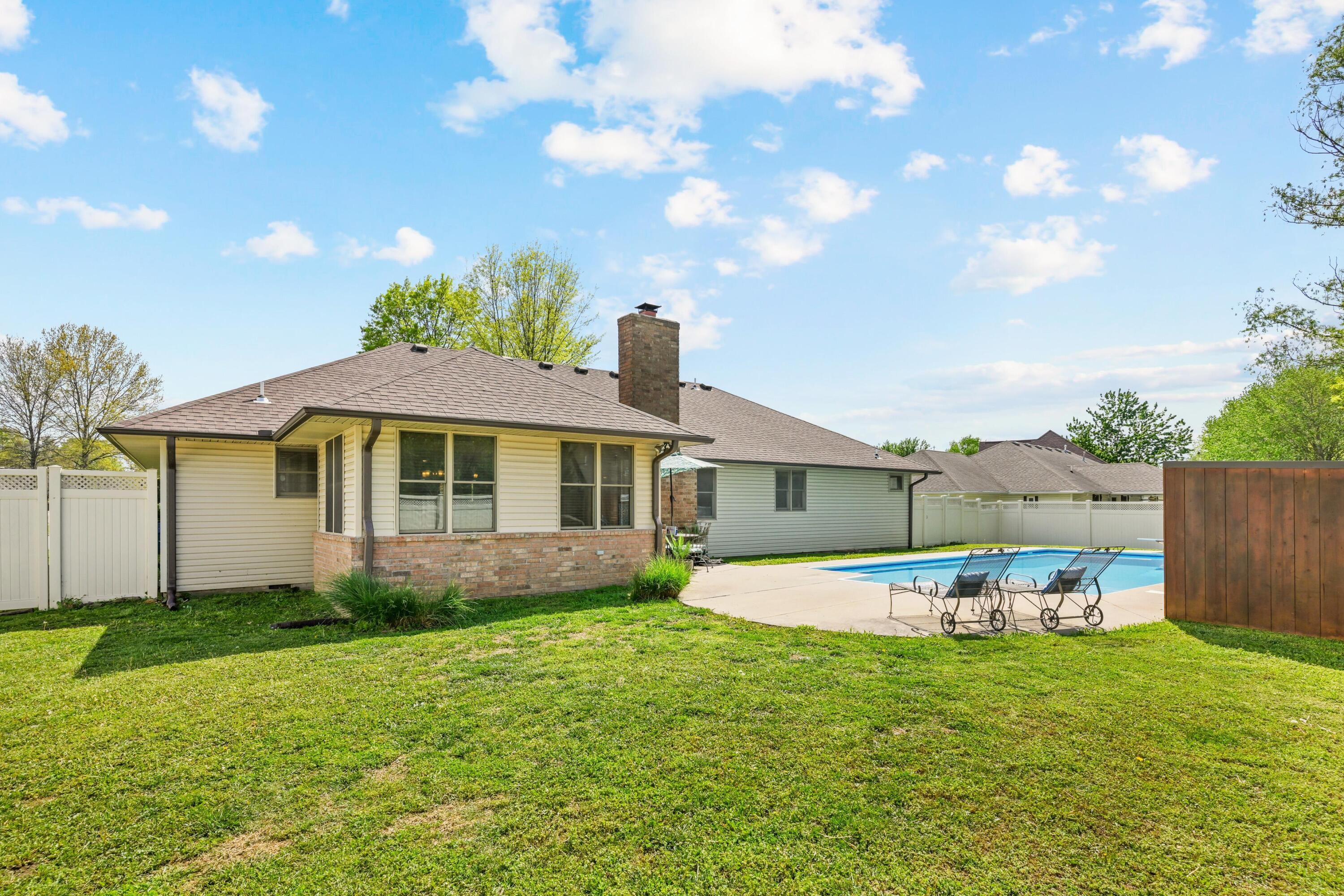 1009 Dewey Short Court Property Photo 54