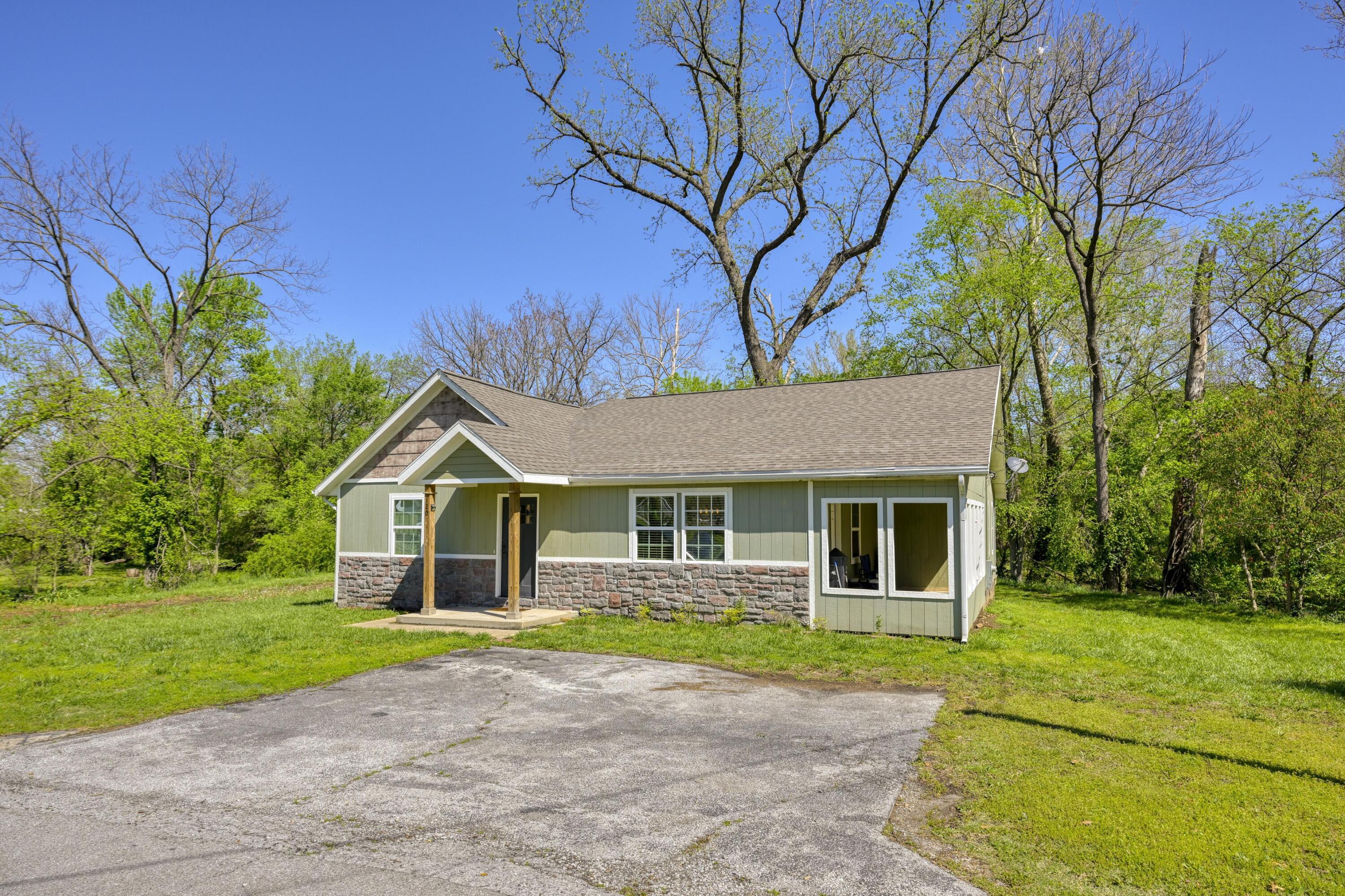 Neosho Real Estate Listings Main Image