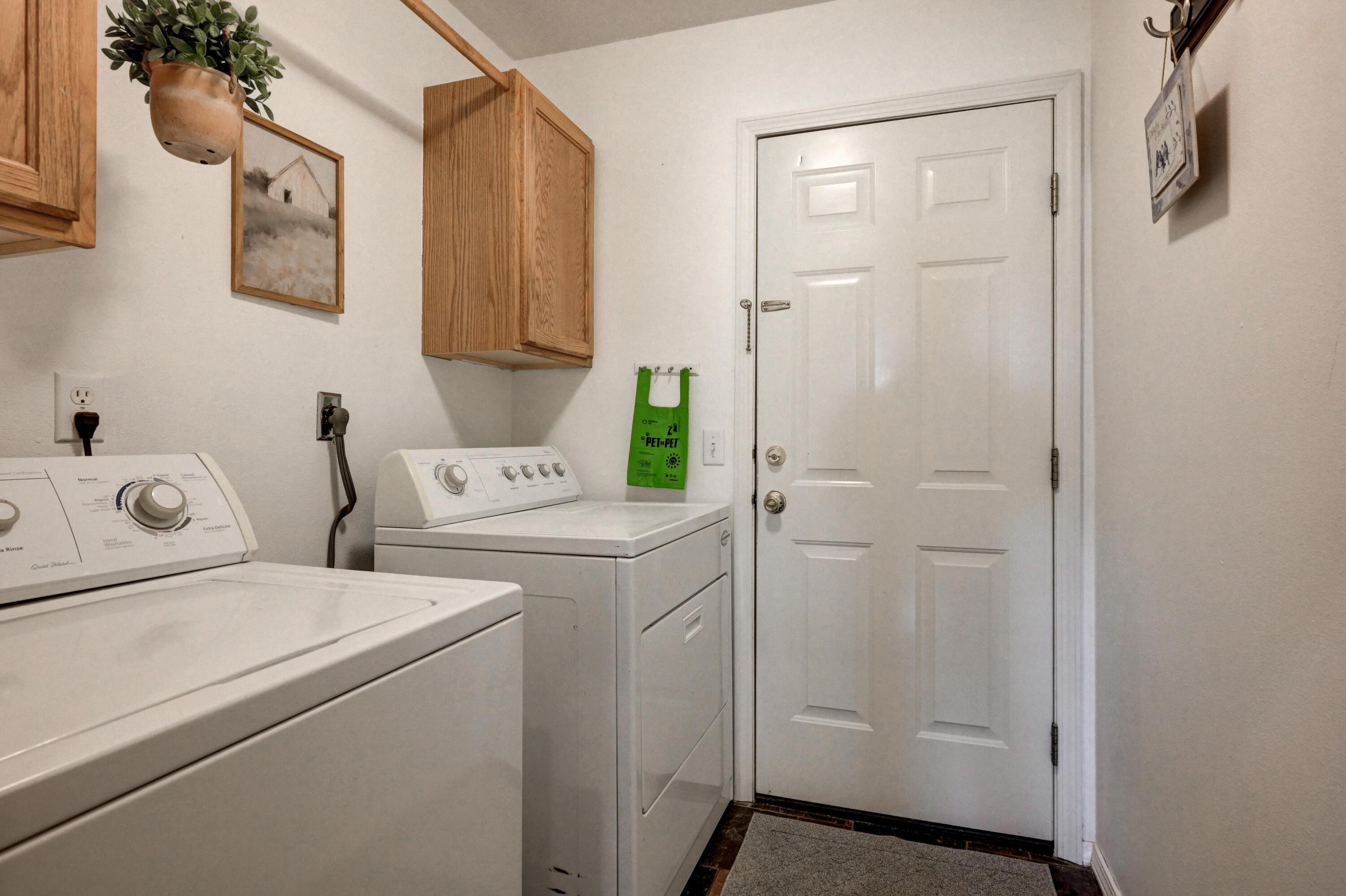 404 East Daugherty Property Photo 32