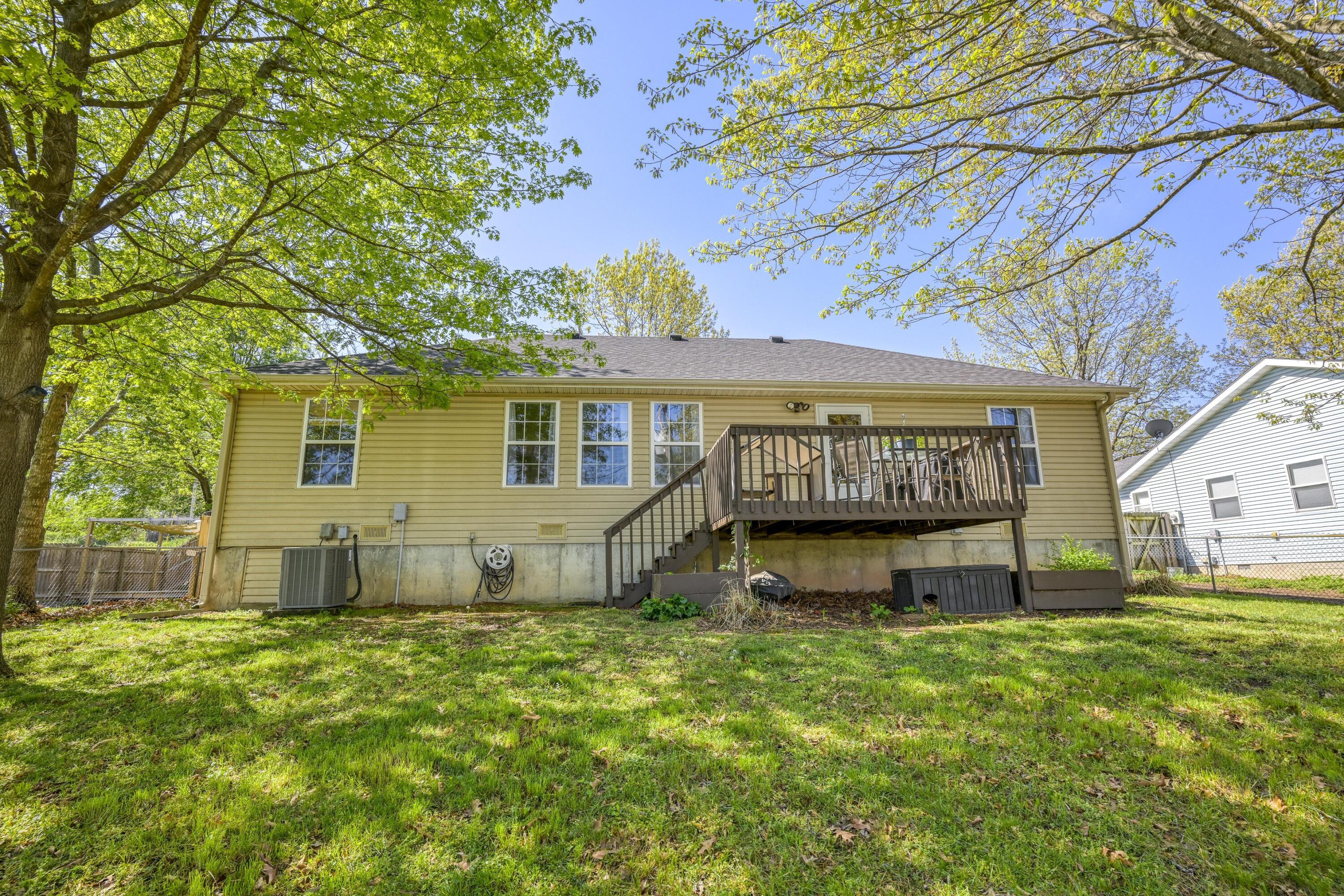 404 East Daugherty Property Photo 46