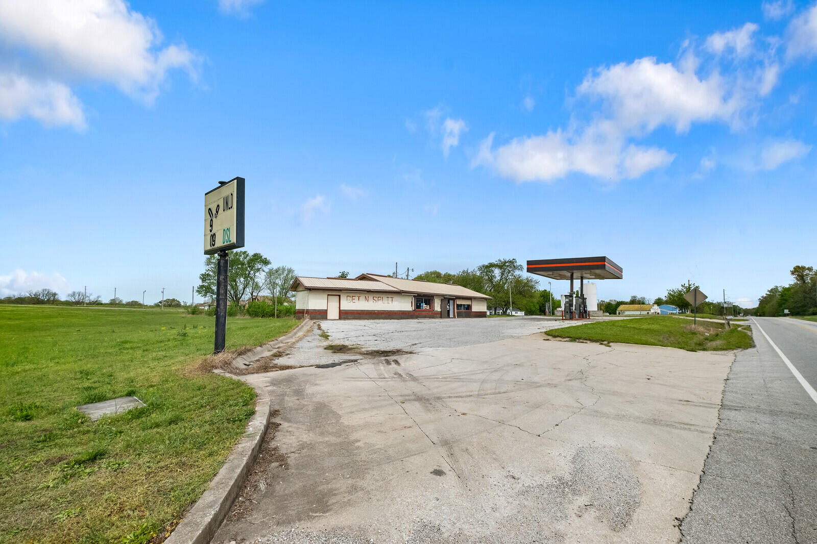 17346 Hwy Cc Property Photo