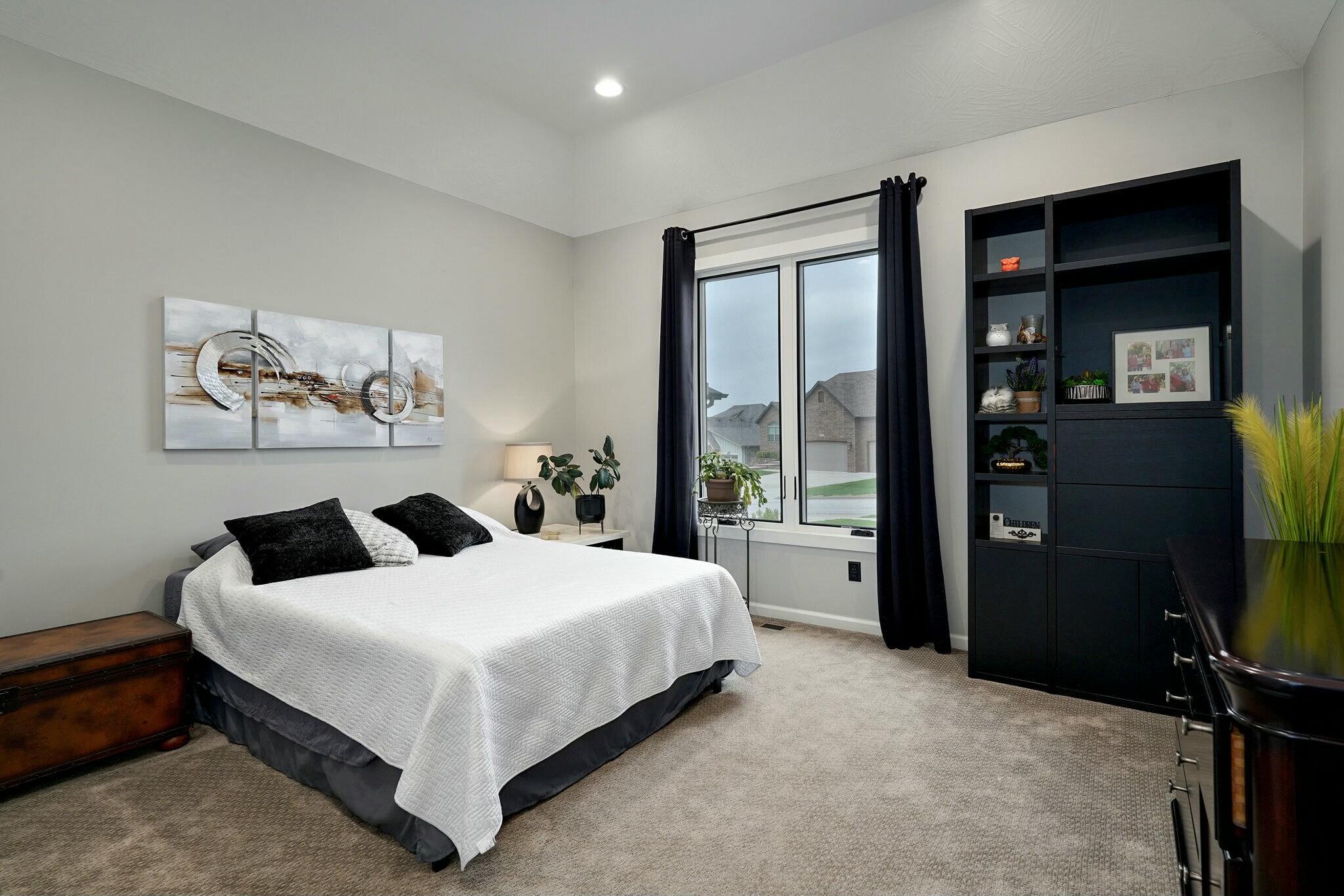 4748 Forest Trails Drive Property Photo 32