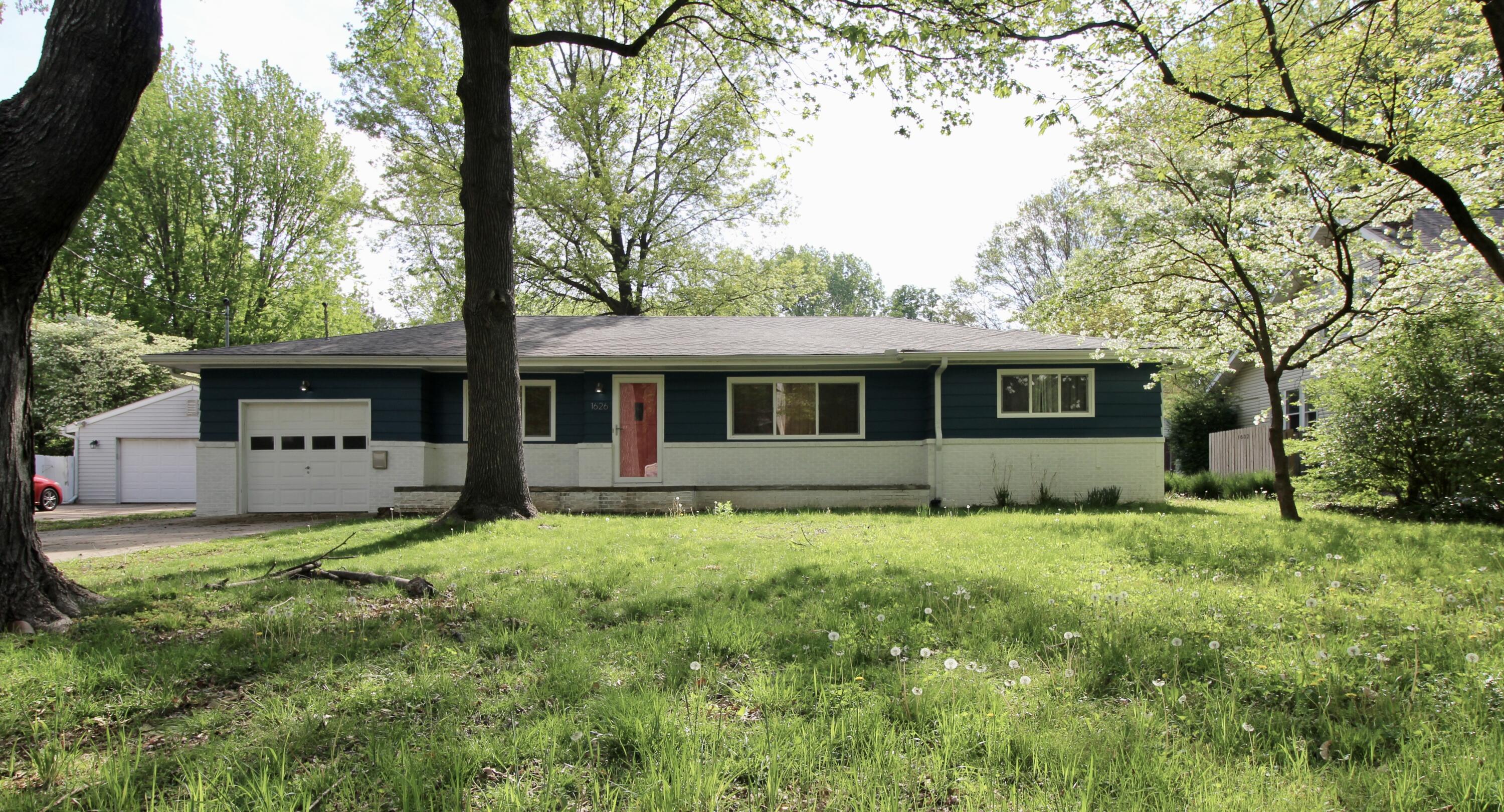 1626 South Jefferson Avenue Property Photo