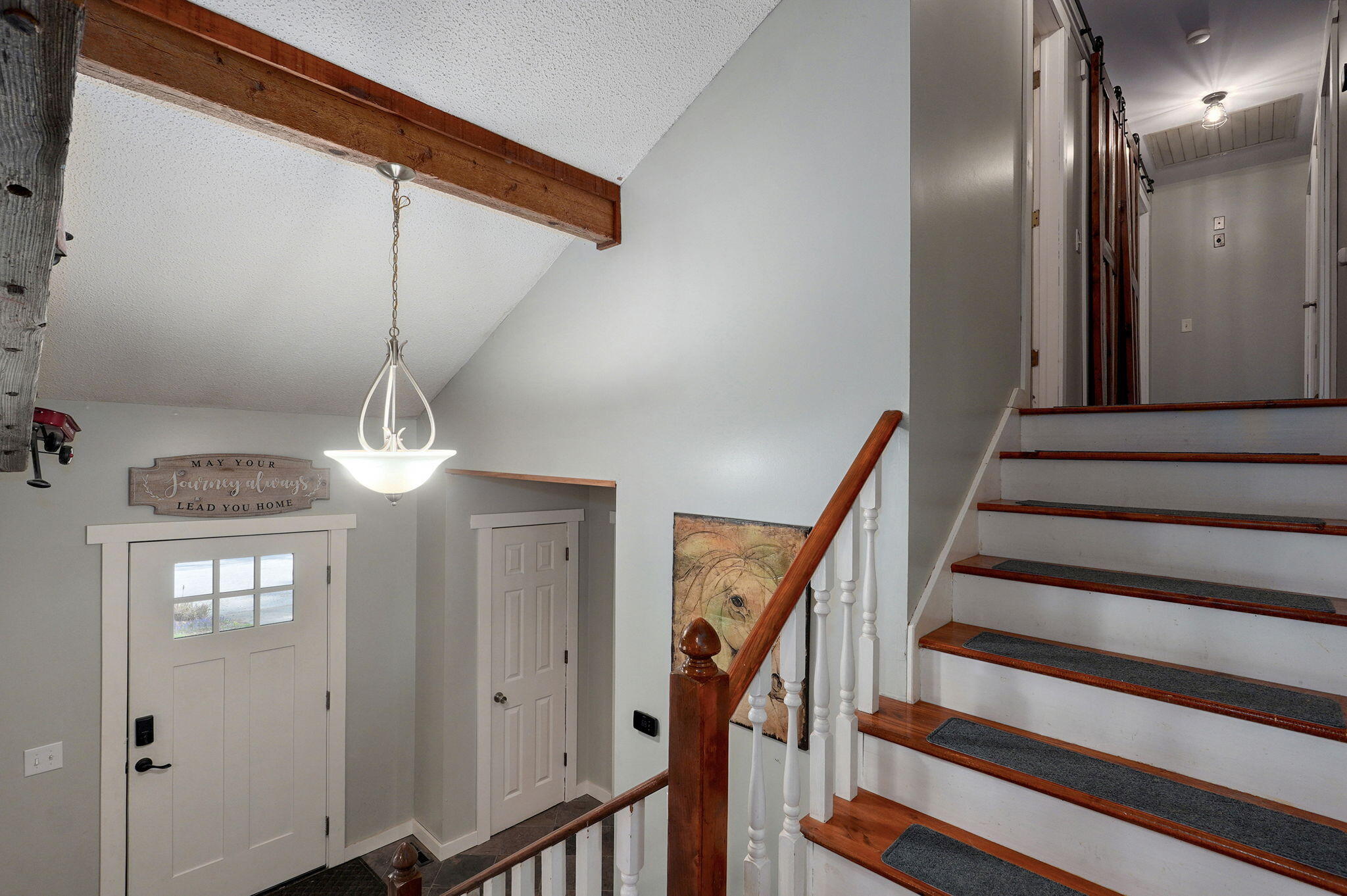 208 Raintree Street Property Photo 17