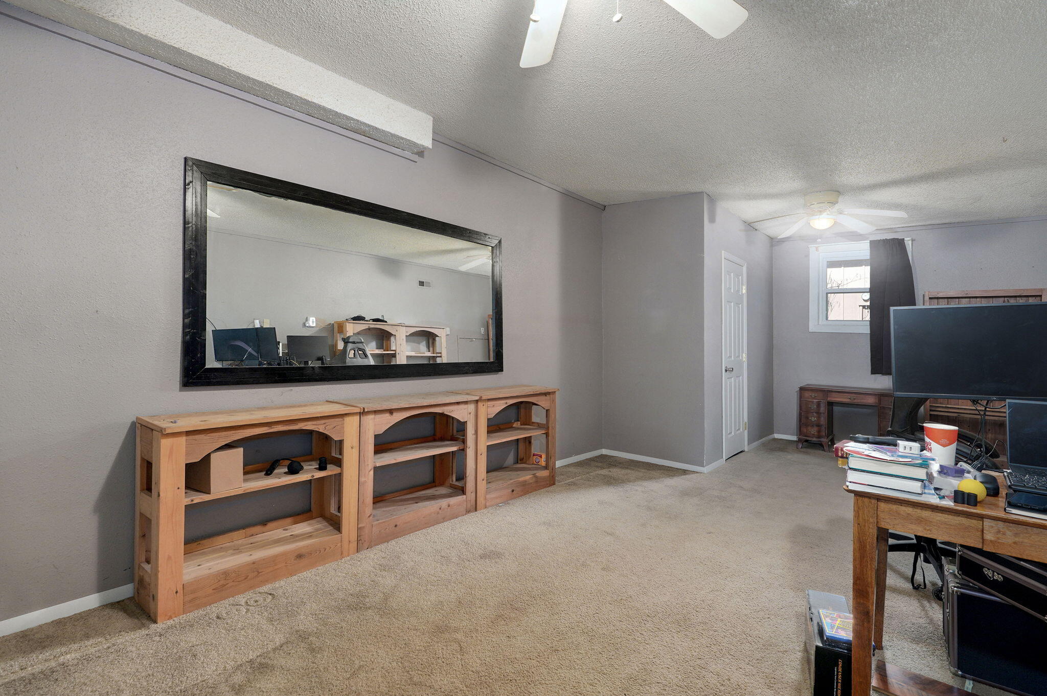 208 Raintree Street Property Photo 26