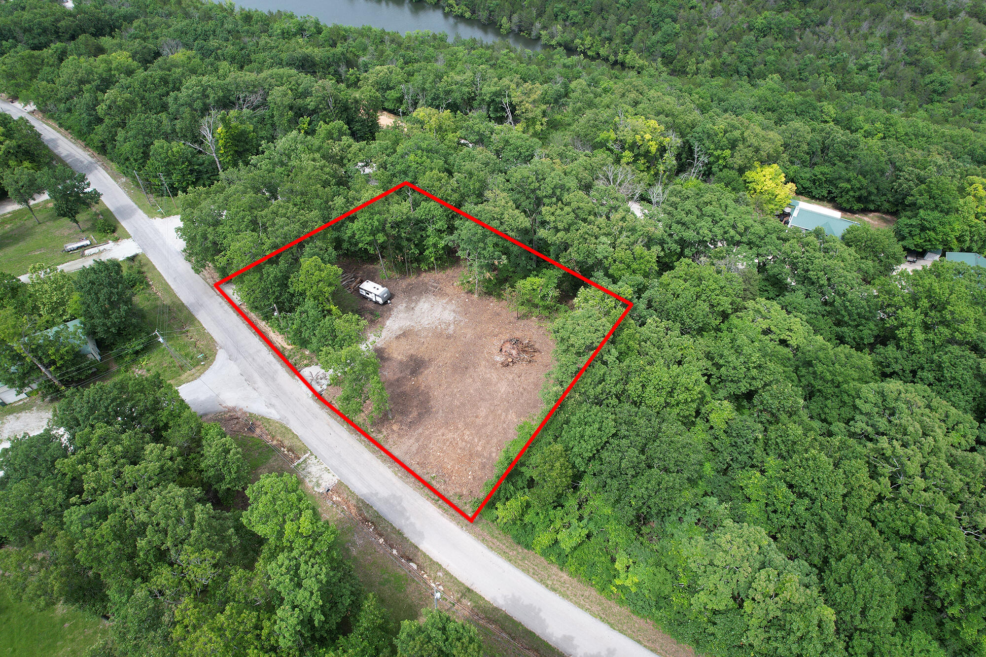 650 Lakeview Drive Property Photo 8