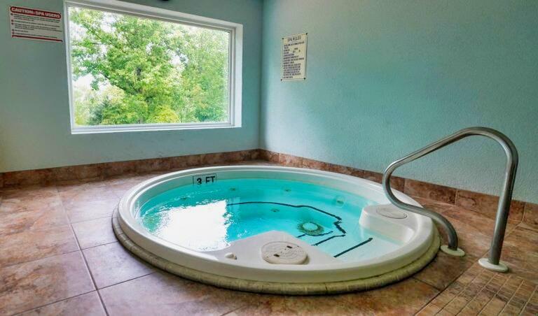 650 Lakeview Drive Property Photo 21