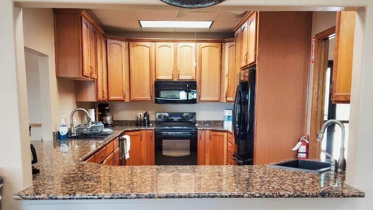 650 Lakeview Drive Property Photo 25