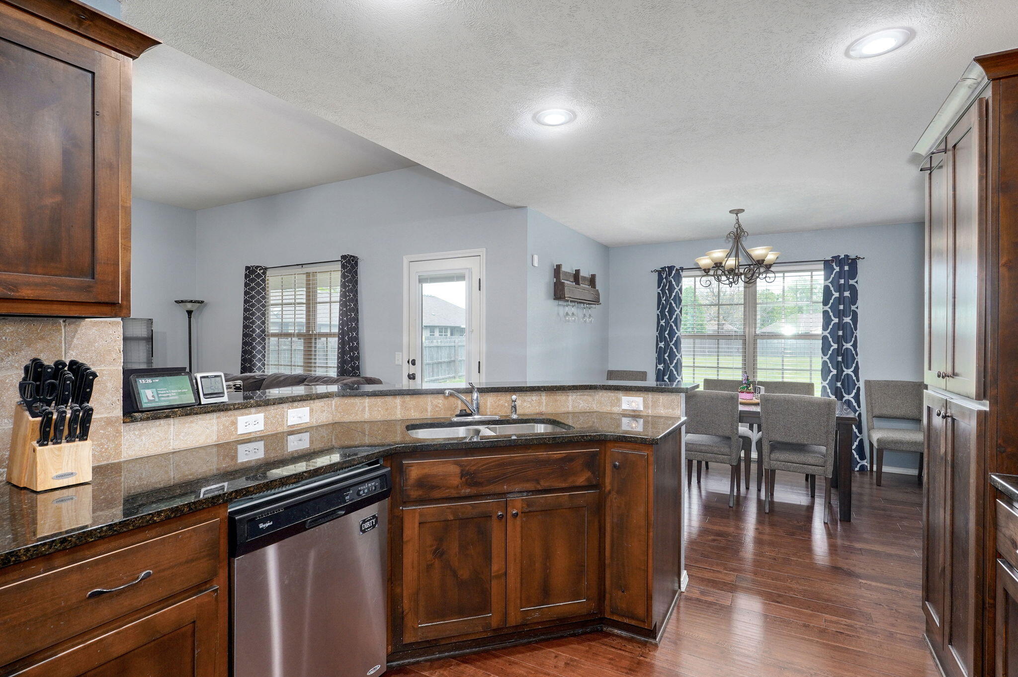 4565 West Greenridge Street Property Photo 12