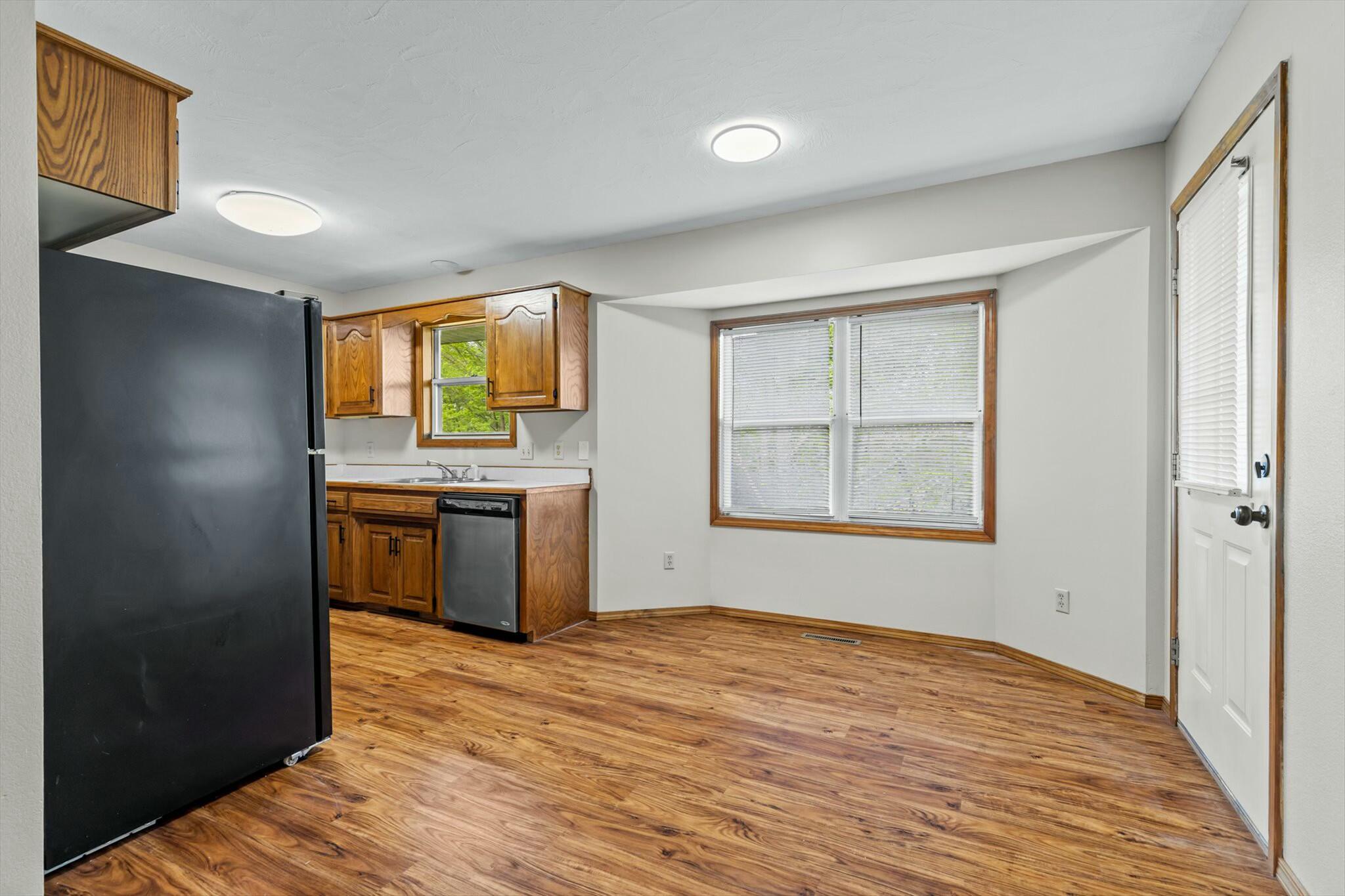 2633 North Fort Avenue Property Photo 7