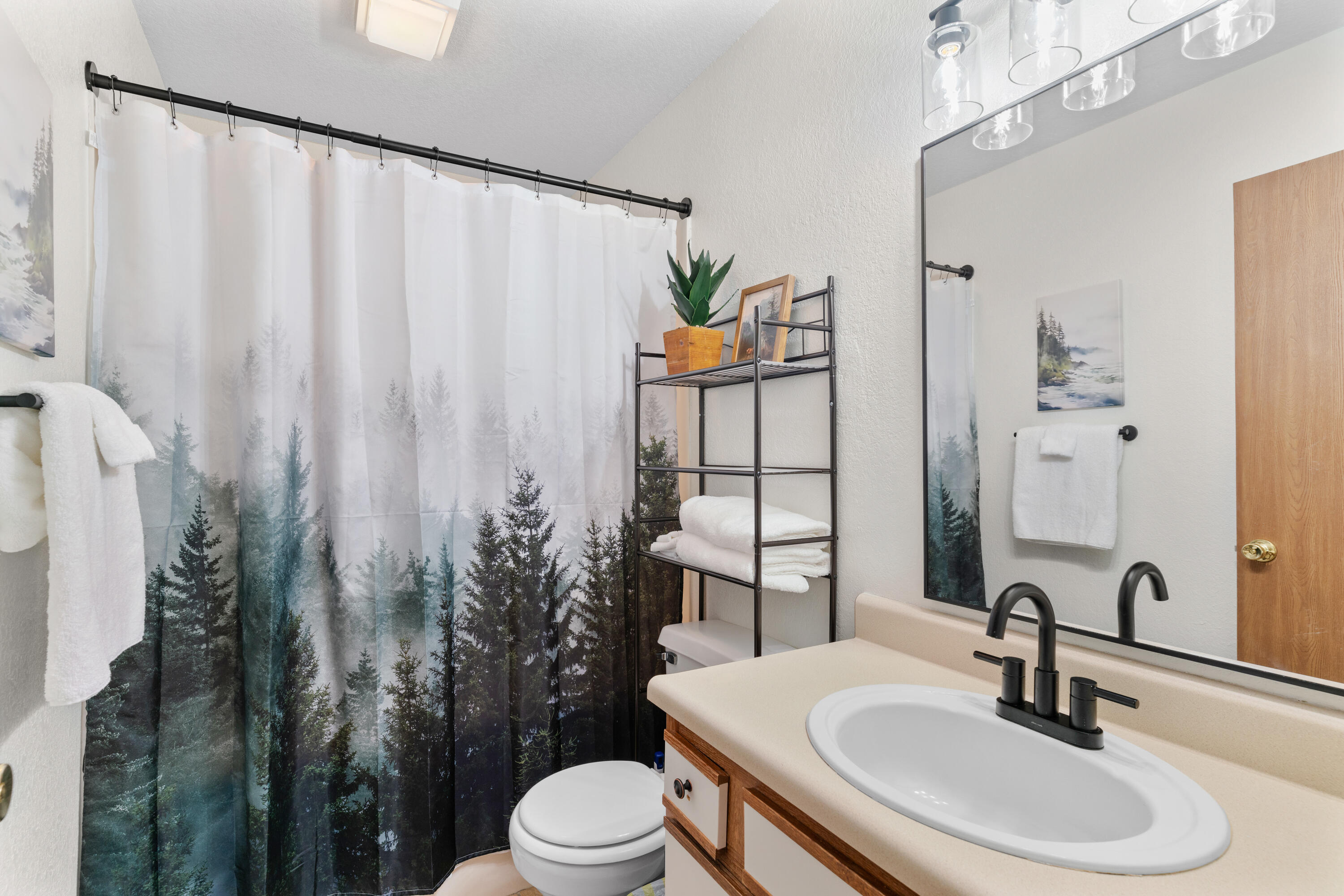 100 Getaway Circle Property Photo 21