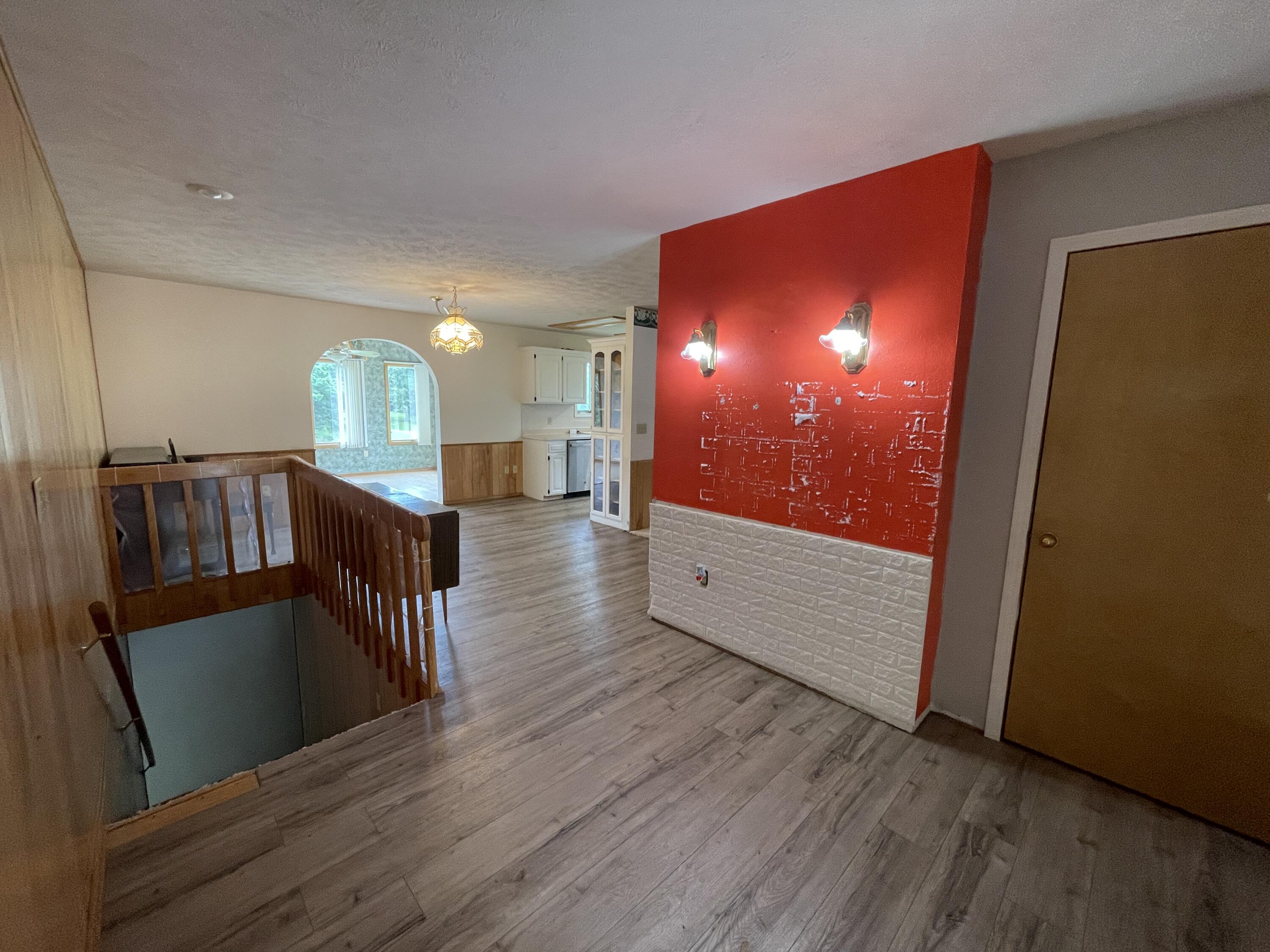 1913 Wayside Lane Property Photo 17