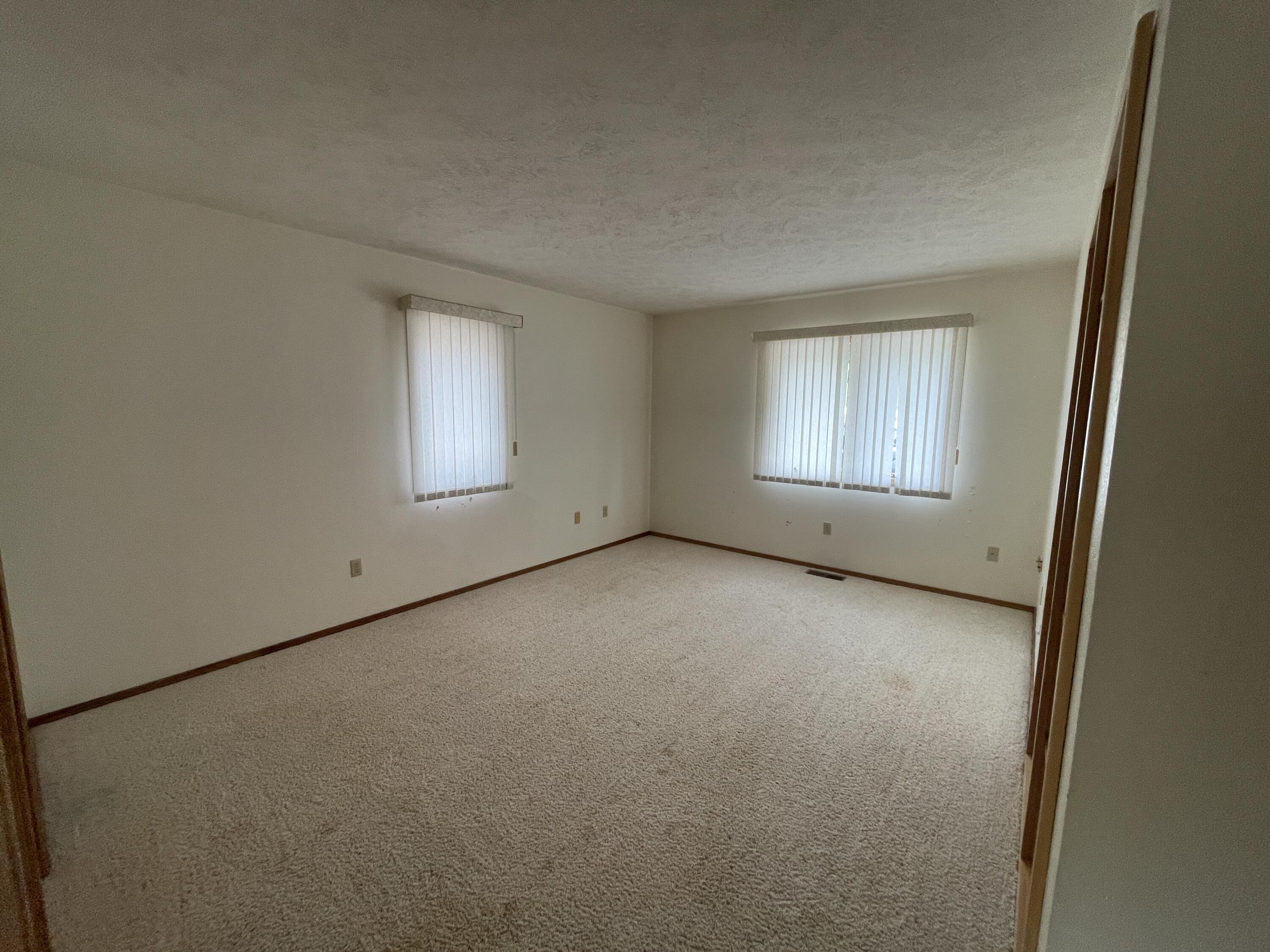 1913 Wayside Lane Property Photo 32