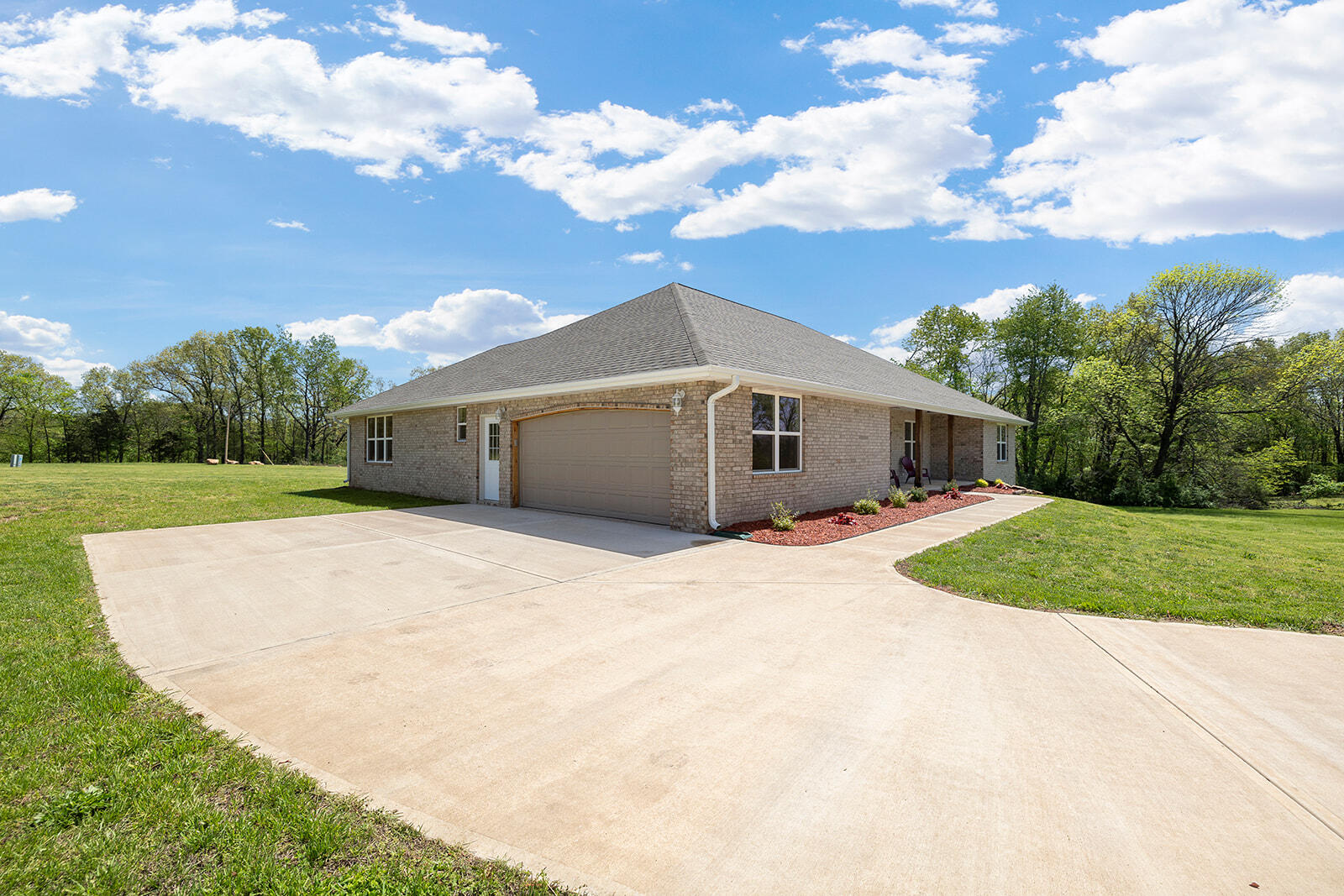25208 Summer Place Property Photo 6