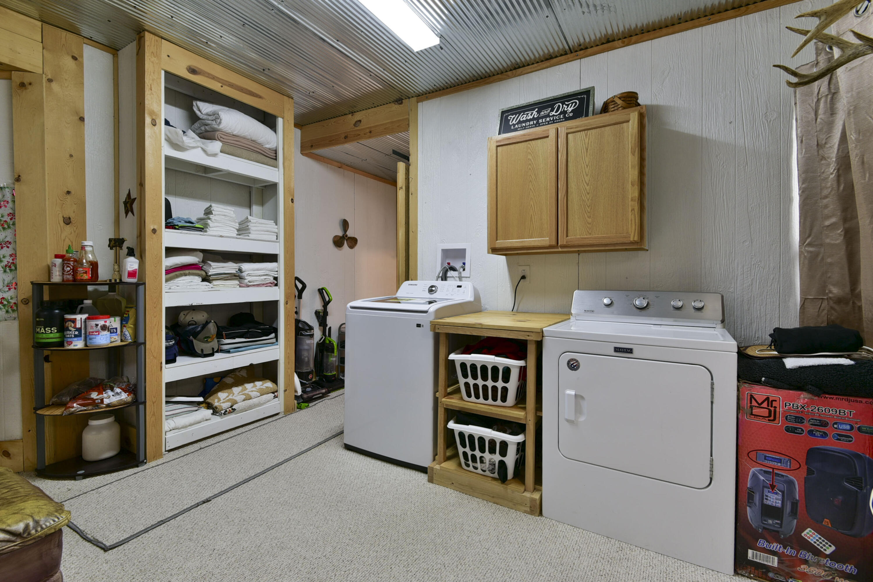 301 Oakview Drive Property Photo 30