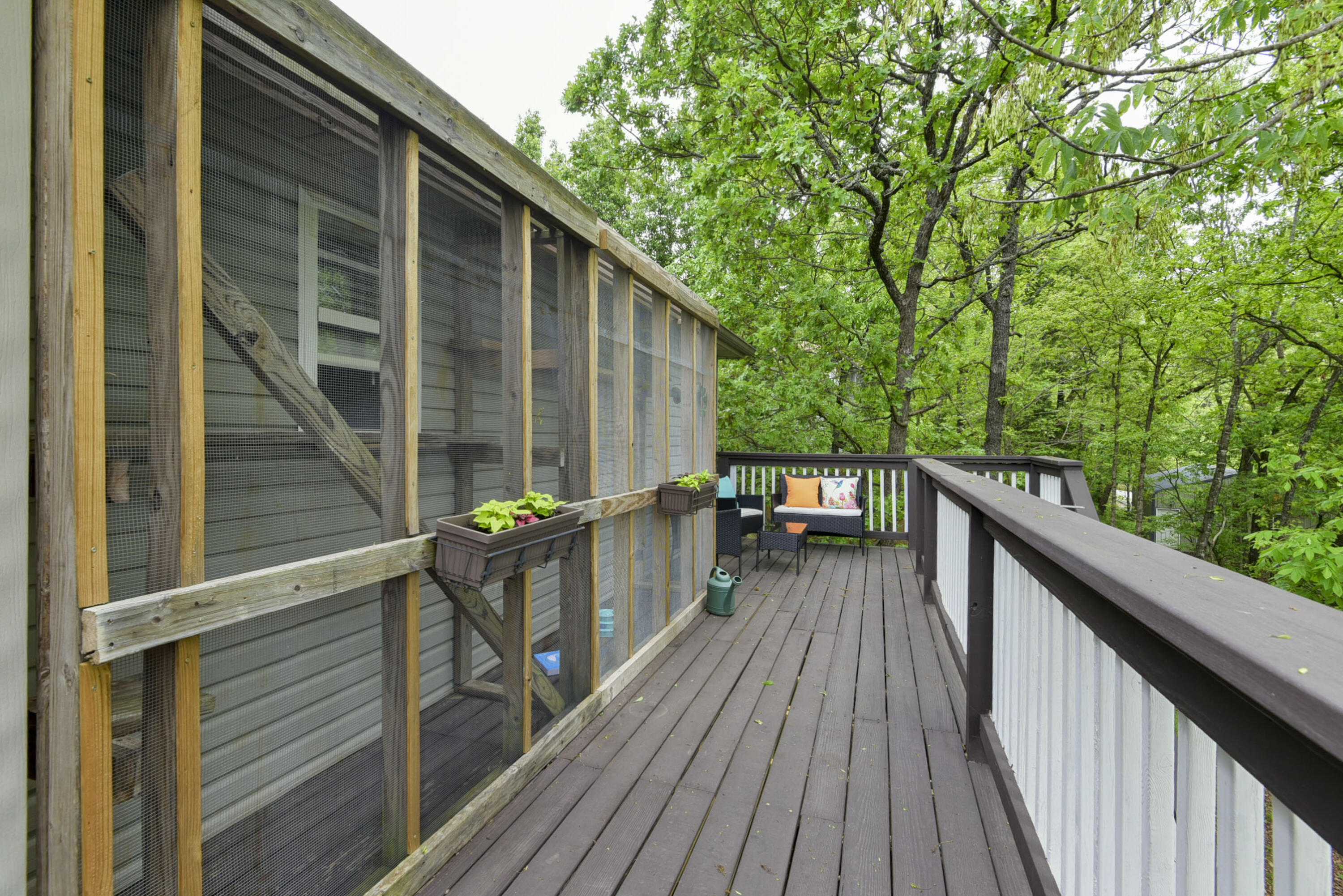 301 Oakview Drive Property Photo 38