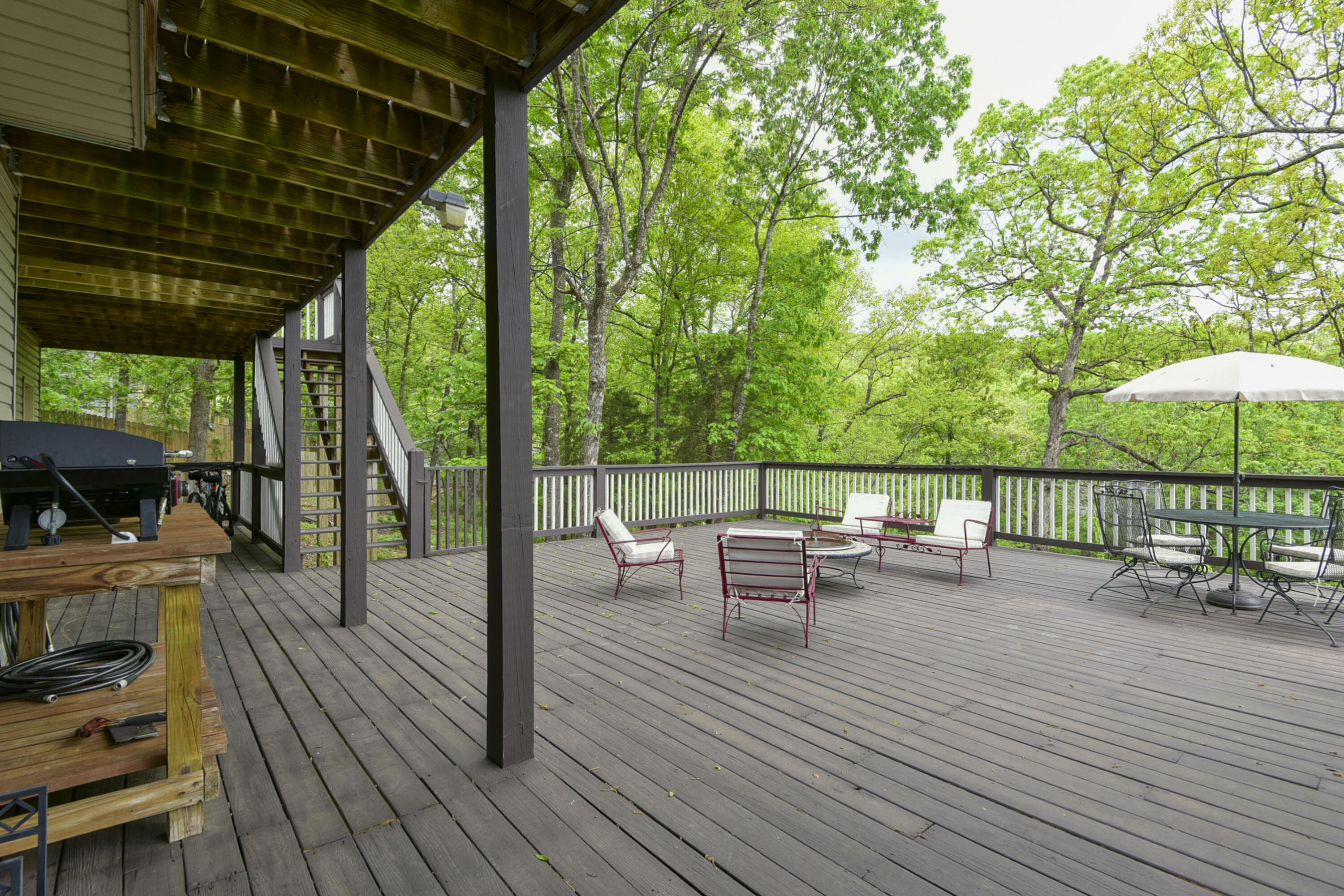 301 Oakview Drive Property Photo 39