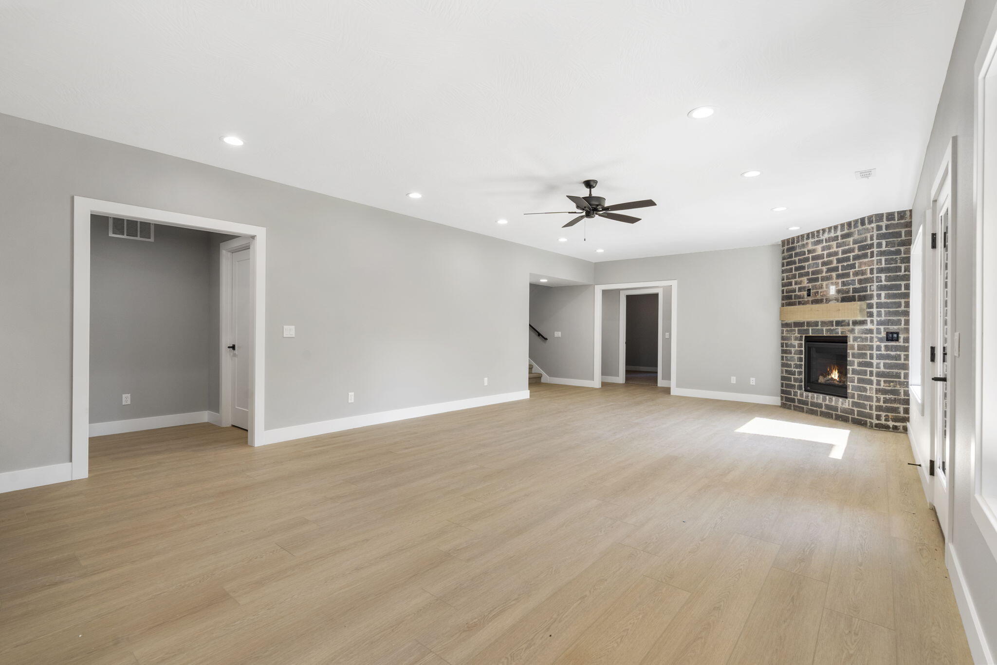 5958 South Clay Avenue Property Photo 37