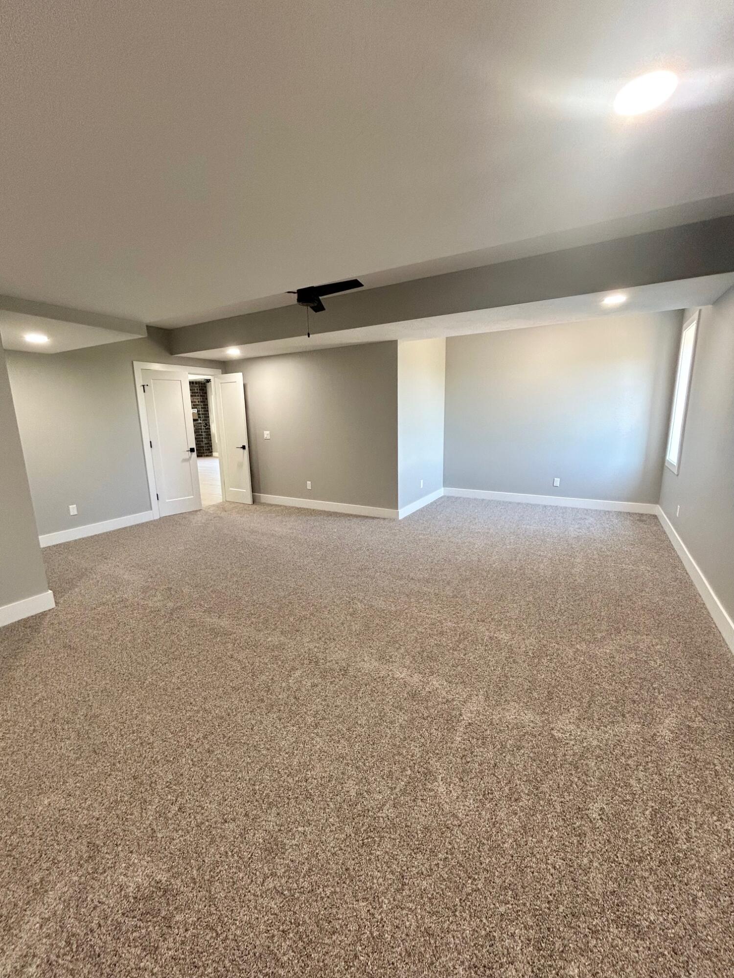 5958 South Clay Avenue Property Photo 39
