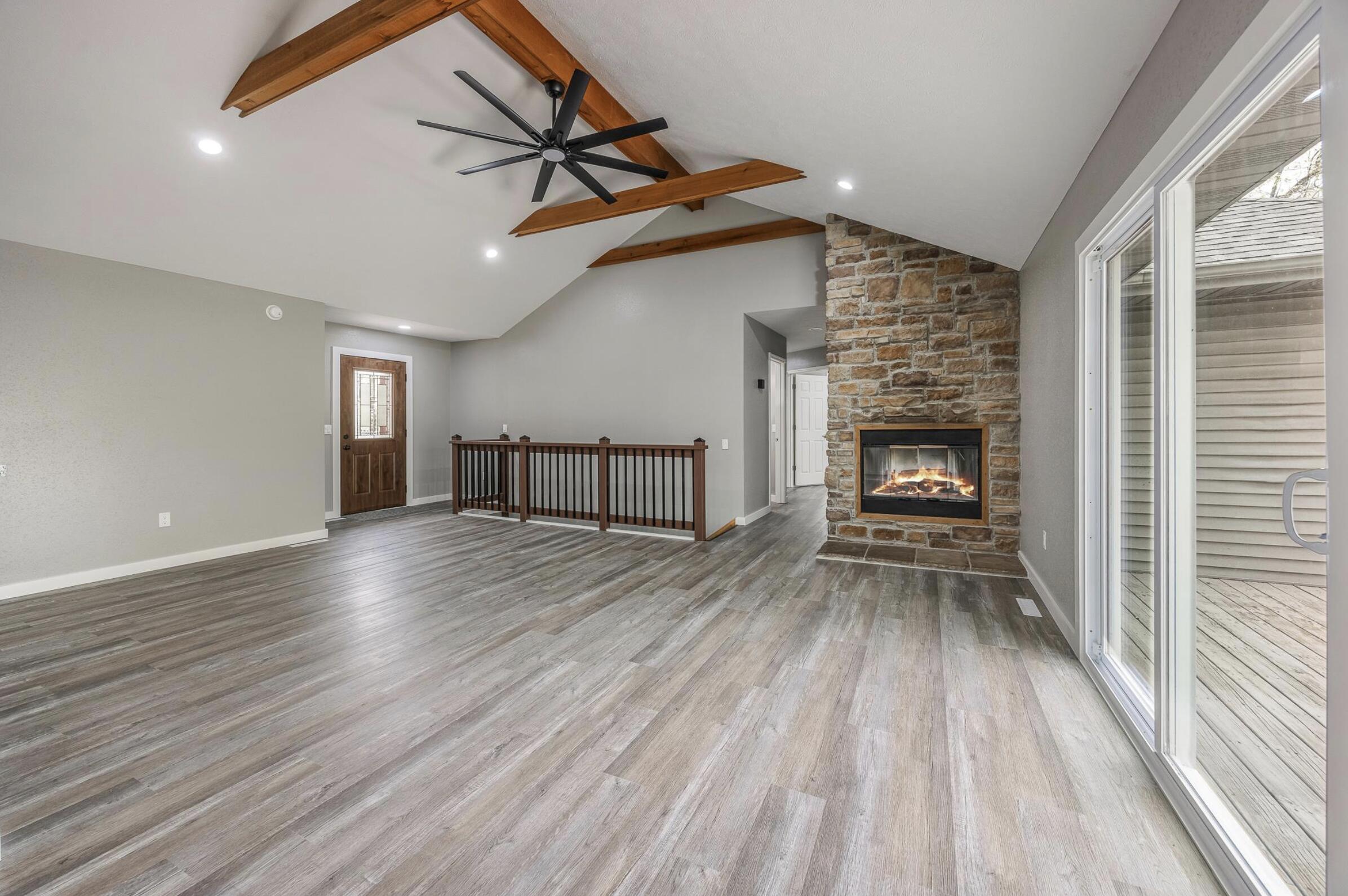 2457 Azalea Road Property Photo 7